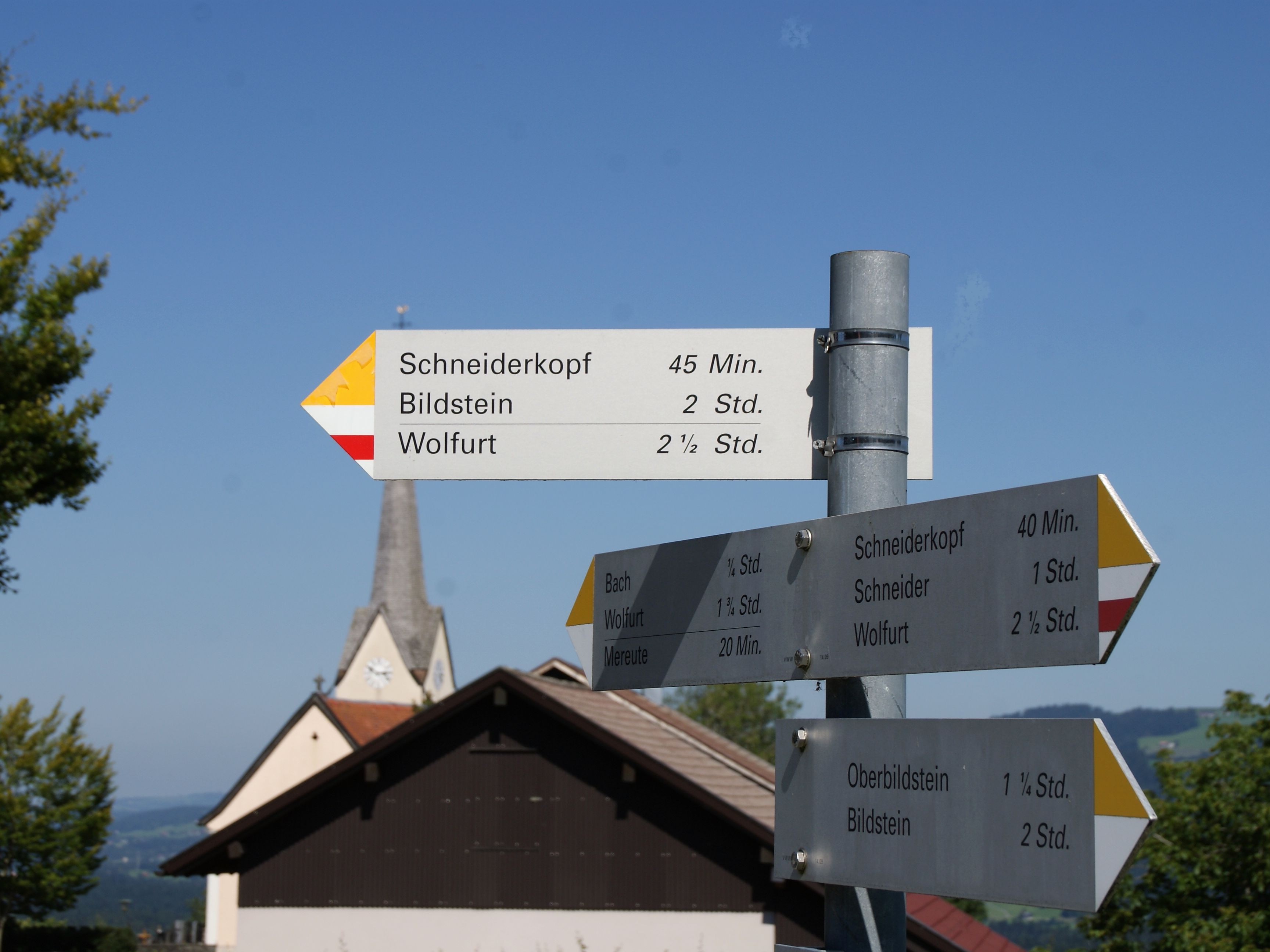 Natur-, Berg- und Wanderfreunde pilgern zur Freiluftmesse am 12. September auf den Bucher Hausberg Schneiderkopf.