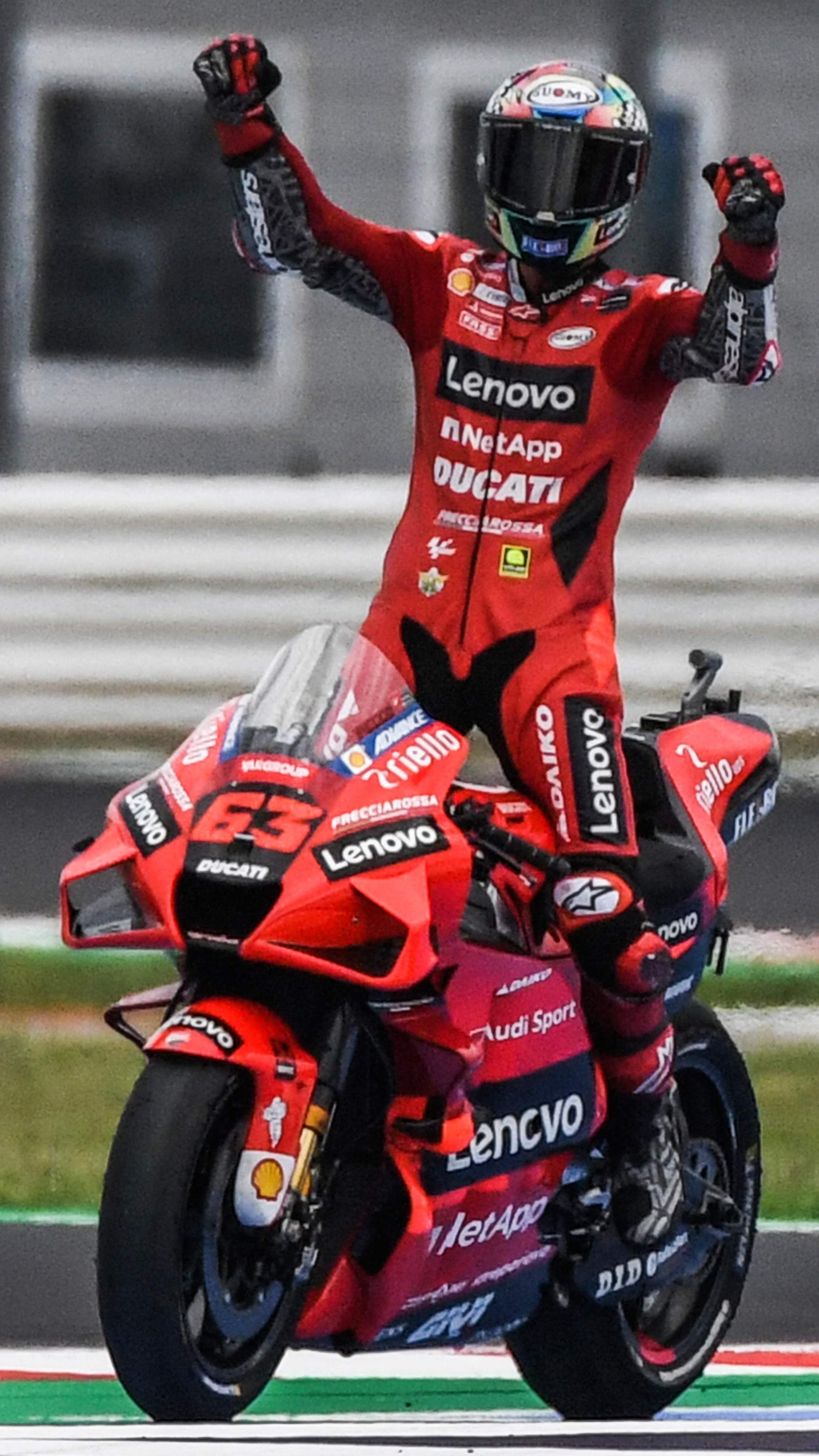 Italienischer Ducati-Pilot Bagnaia gewann in Misano vor WM-Leader Quartararo.