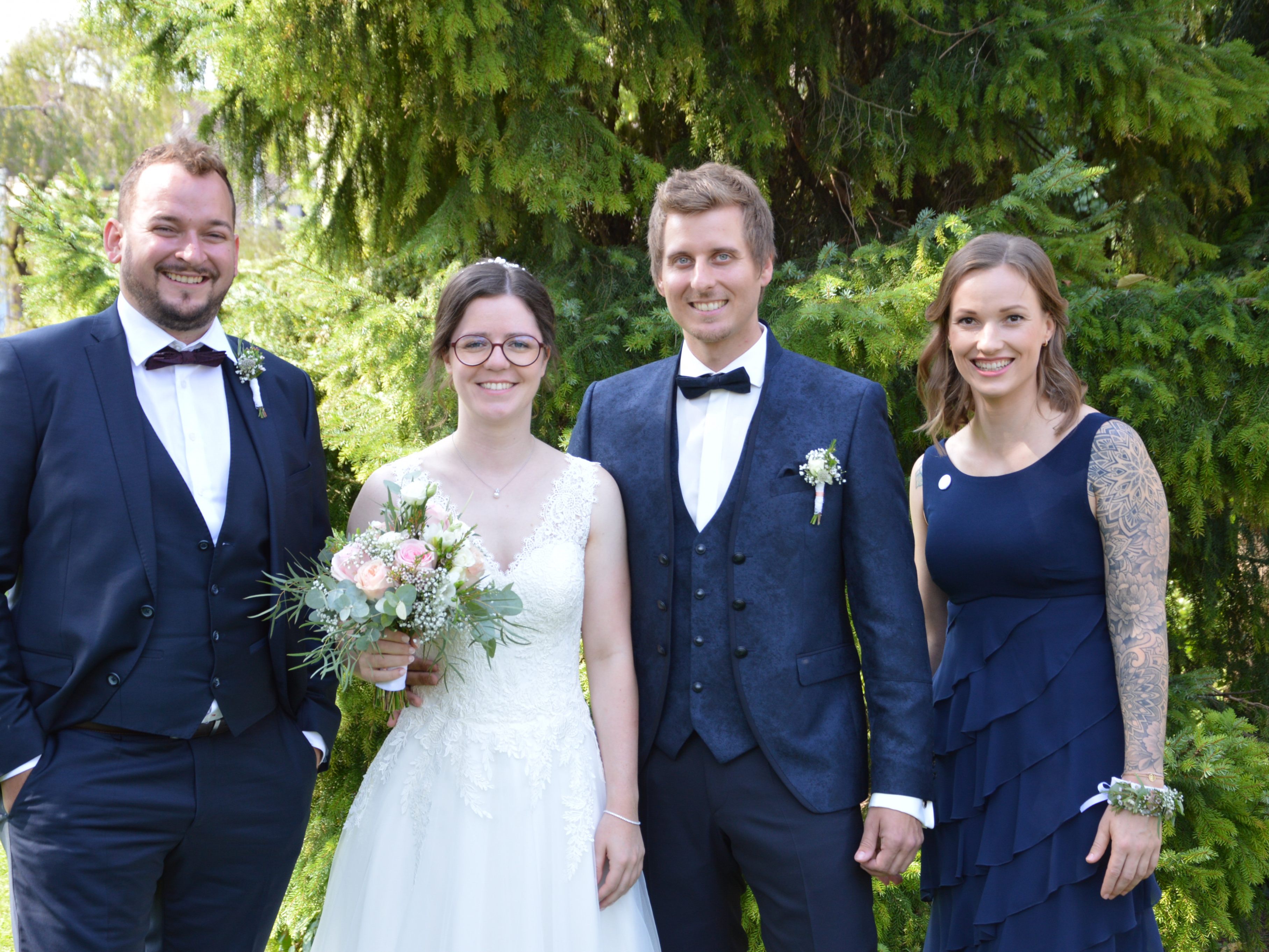 Vanessa Häusle und Emanuel Huchler haben geheiratet. Vanessa Häusle und Emanuel Huchler haben geheiratet.