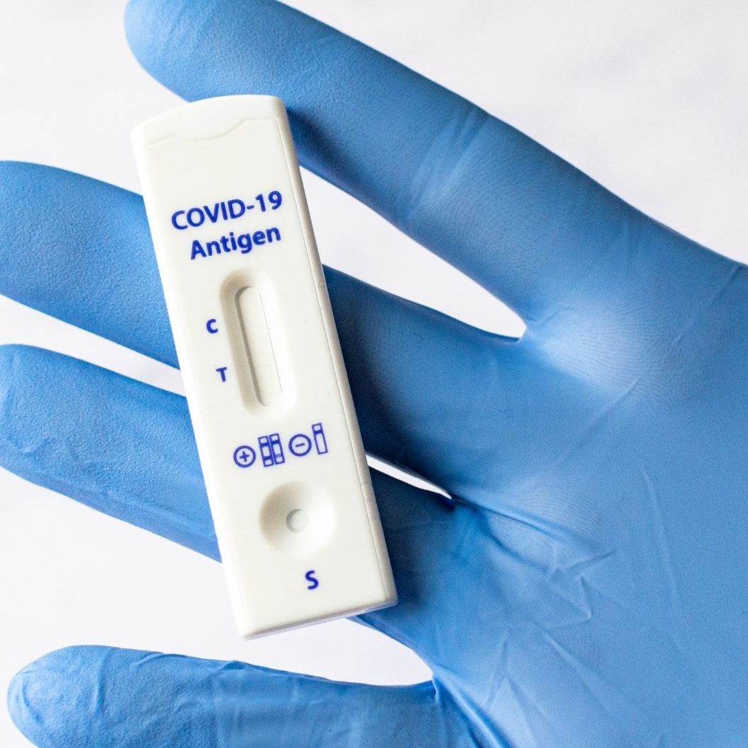 Insgesamt sind aktuell 637 Personen mit dem Coronavirus infiziert.