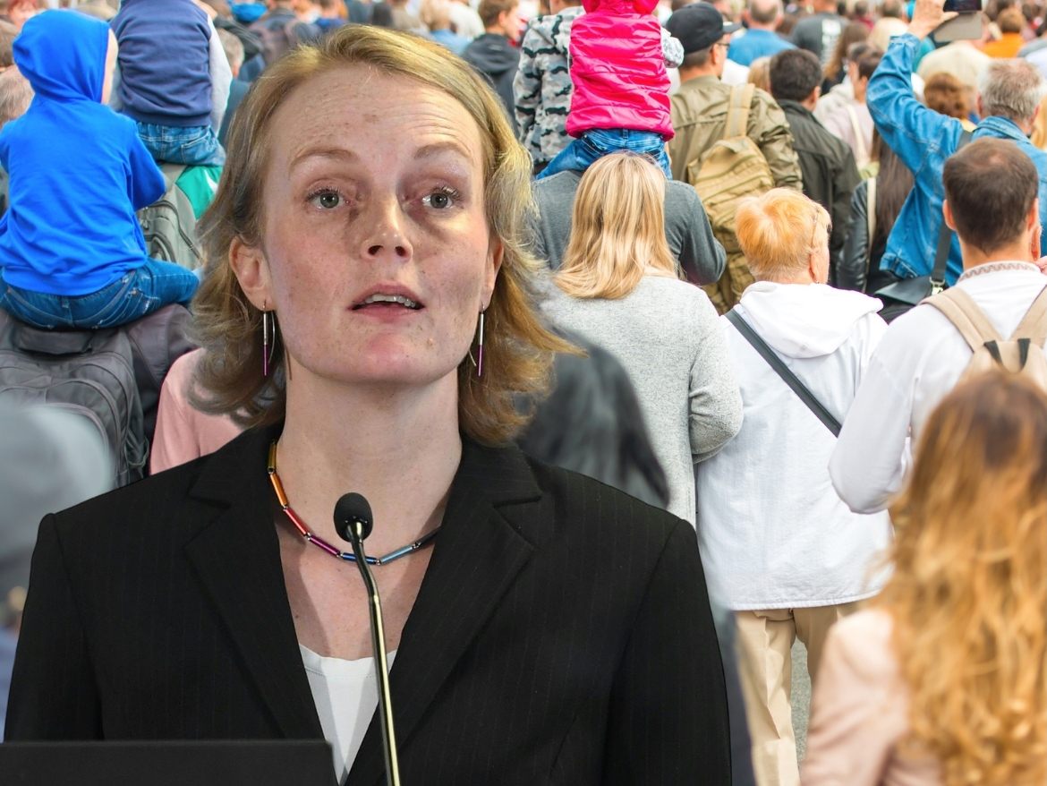 Grundsätzlich gäbe es viel Bereitschaft in der Bevölkerung, sich für eine Sache zu engagieren, so Eva Zeglovits, IFES-Geschäftsführerin. Grundsätzlich gäbe es viel Bereitschaft in der Bevölkerung, sich für eine Sache zu engagieren, so Eva Zeglovits, IFES-Geschäftsführerin.