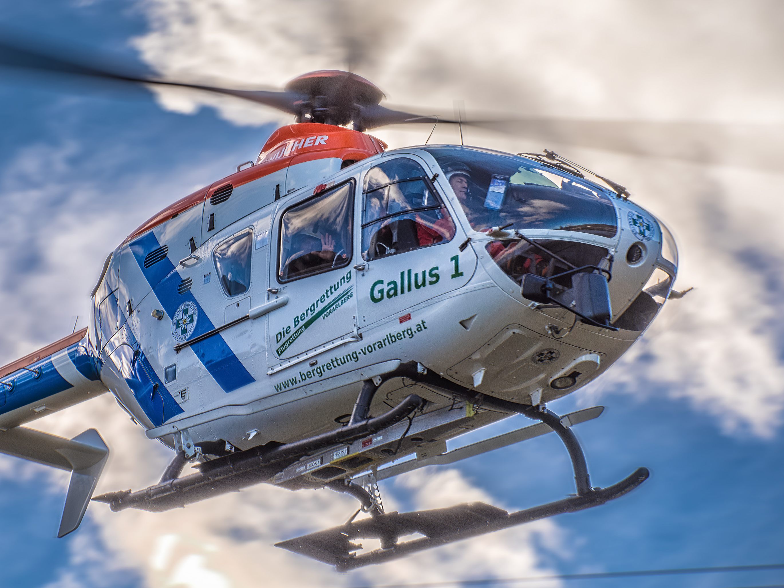 Der "Gallus 1" musste den Verletzten ins LKH Feldkirch fliegen. (Symbolbild)