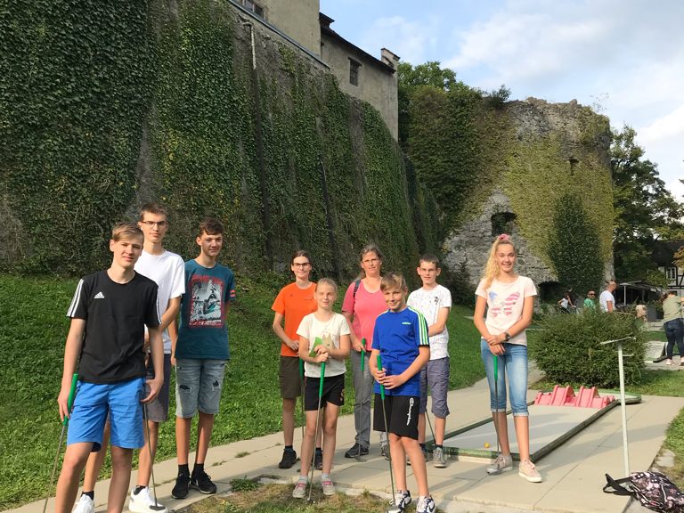 BCT-Nachwuchs beim Minigolf in Feldkirch