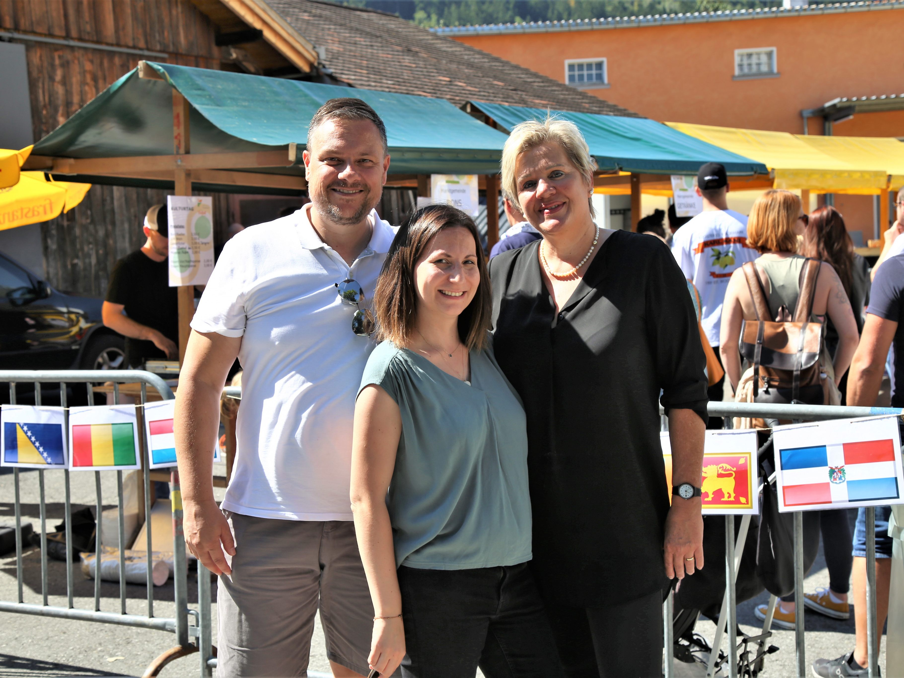 Das Organisationsteam Jürgen Blacha, Michael Gort und Andrea Gabriel freuten sich über die große Interesse am Festival. Das Organisationsteam Jürgen Blacha, Michael Gort und Andrea Gabriel freuten sich über die große Interesse am Festival.