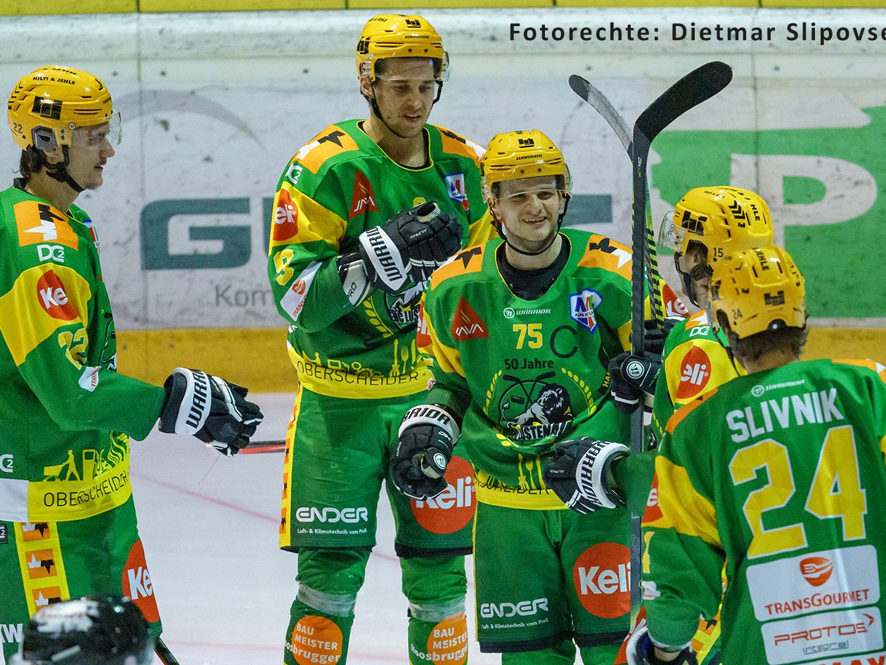 Lustenau jubelt gegen Asiago nach dem 4:3 Sieg