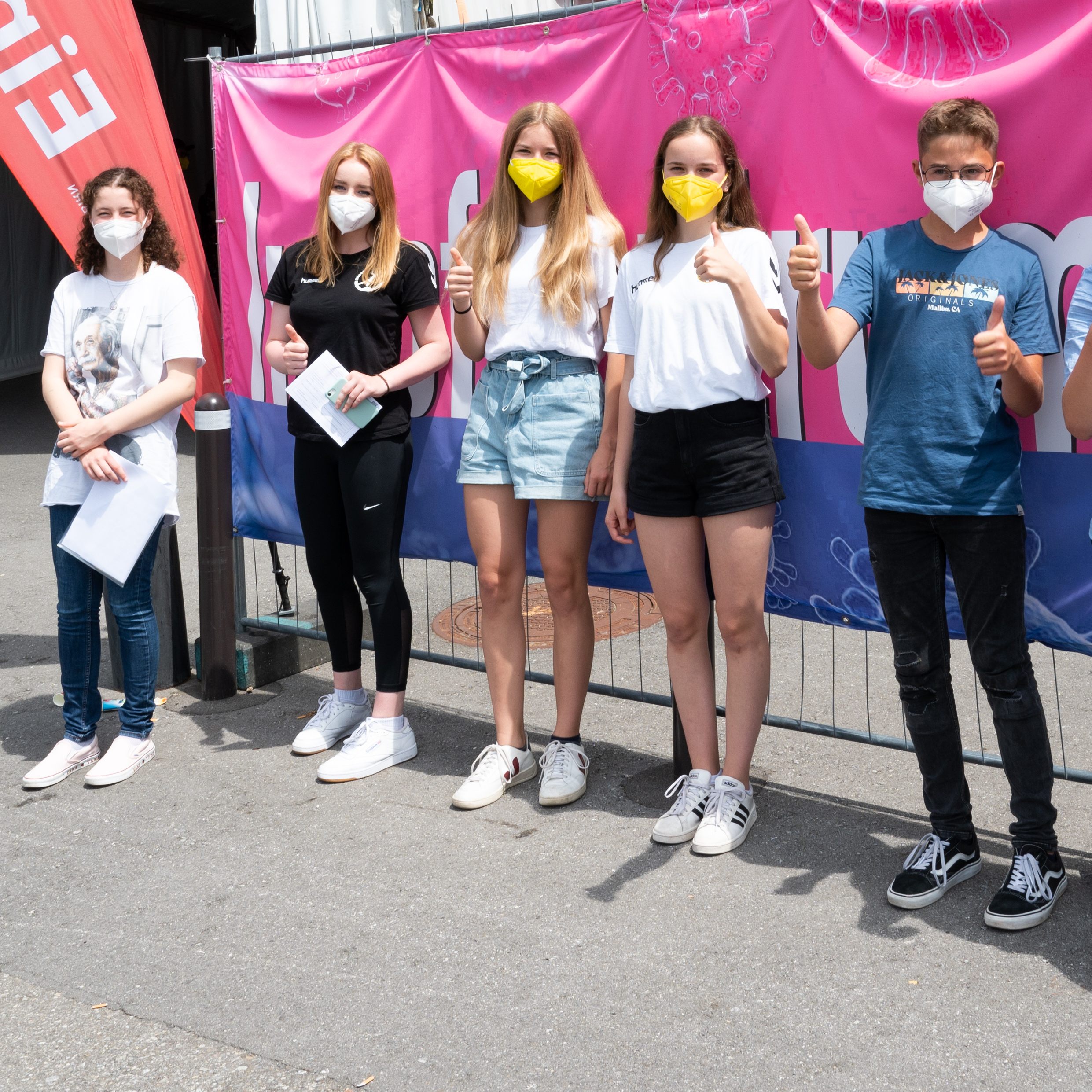 Nur Knapp die Hälfte der15- bis 24-Jährigen in Vorarlberg sind vollständig geimpft.