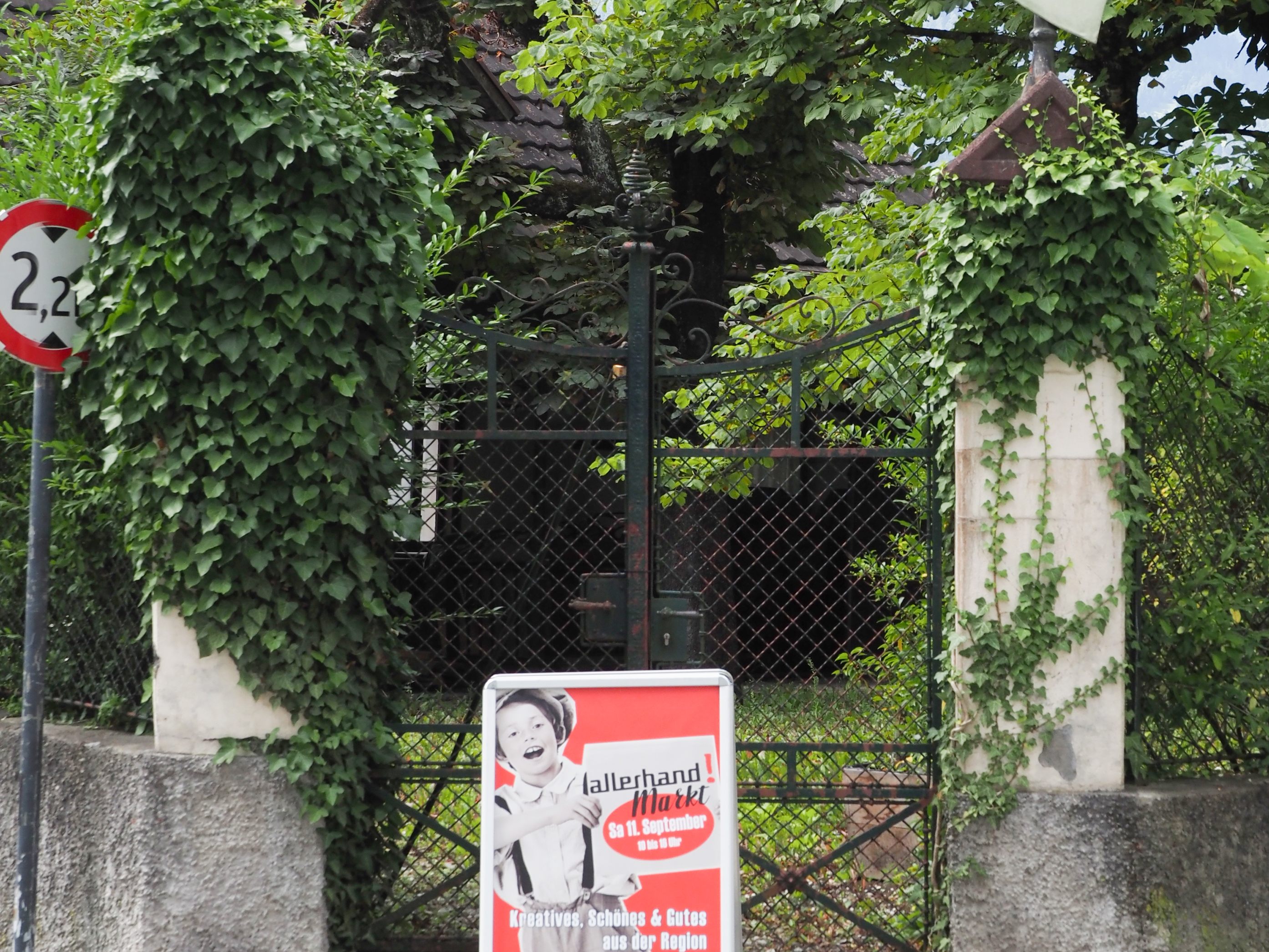 Zum allerhand-Markt öffnet der Hirschengarten!