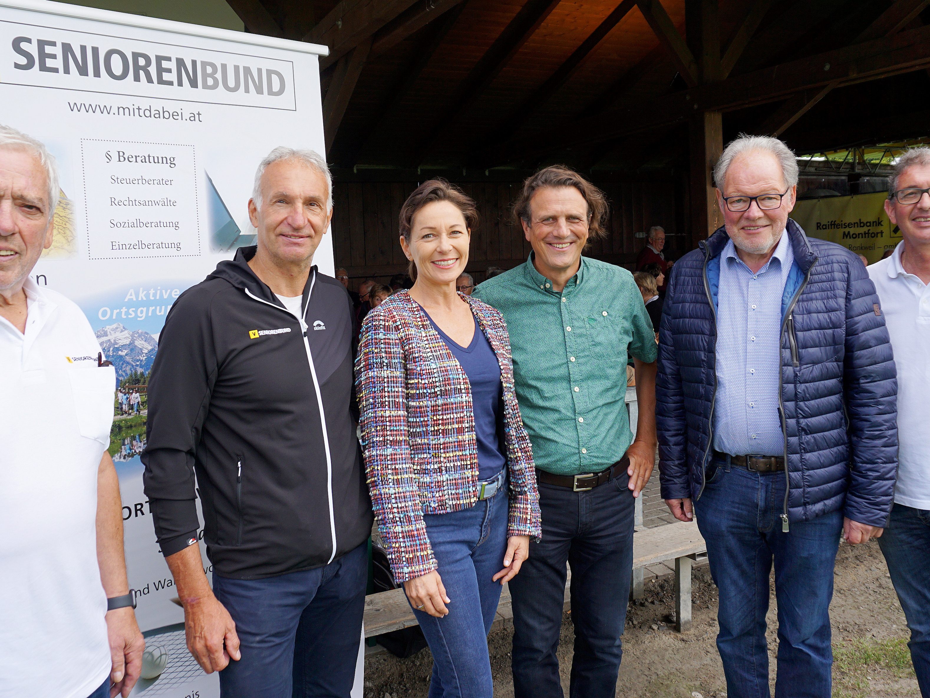 Die Ehrengäste freuten sich über die schöne Veranstaltung vom Seniorenbund bei der 21. Radsternfahrt in Koblach Die Ehrengäste freuten sich über die schöne Veranstaltung vom Seniorenbund bei der 21. Radsternfahrt in Koblach