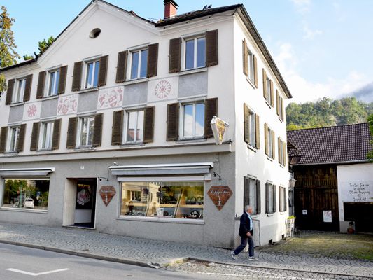 Das Würbel-Areal öffnet im Rahmen der Langen Nacht der Museen seine Tore für Besucher*innen. Das Würbel-Areal öffnet im Rahmen der Langen Nacht der Museen seine Tore für Besucher*innen.