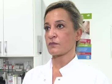 Allgemeinmedizinerin Atousa Mastan glaubt, dass es mehr Aufklärung zum Thema Impfung braucht - von Impflotterien hält sie wenig