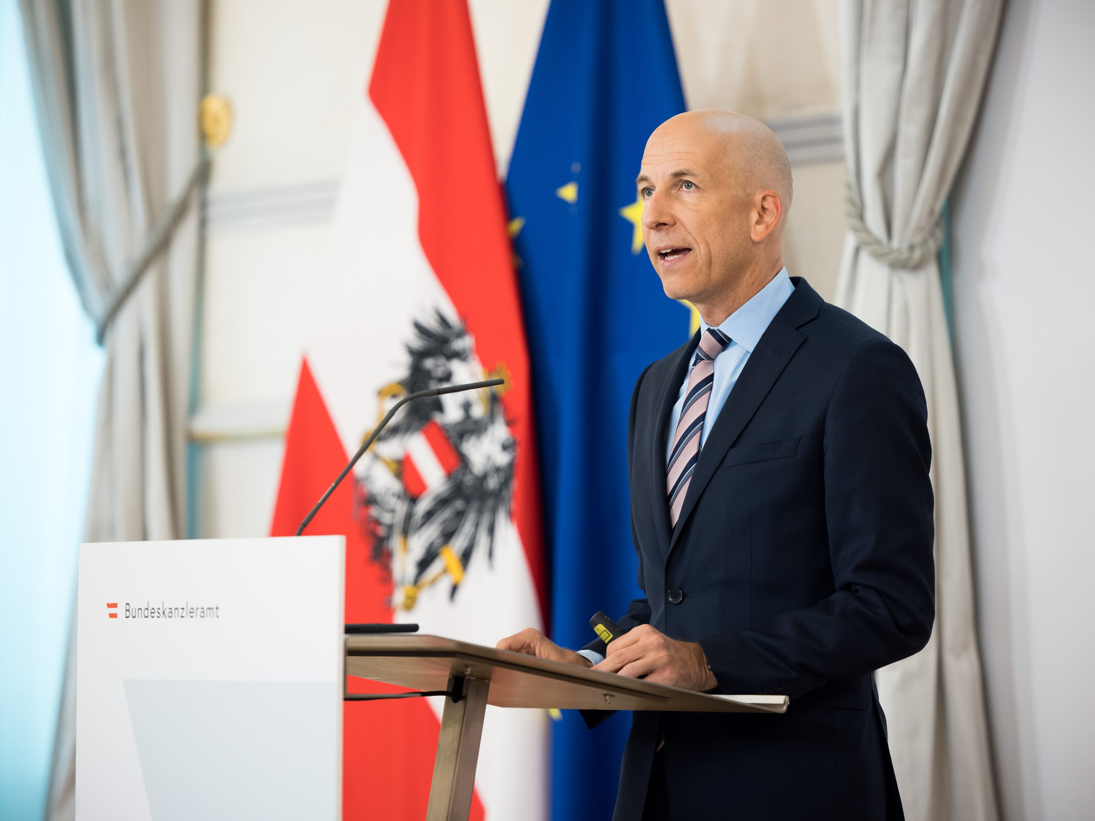 Arbeitsminister Martin Kocher konnte gute Nachrichten verkünden.