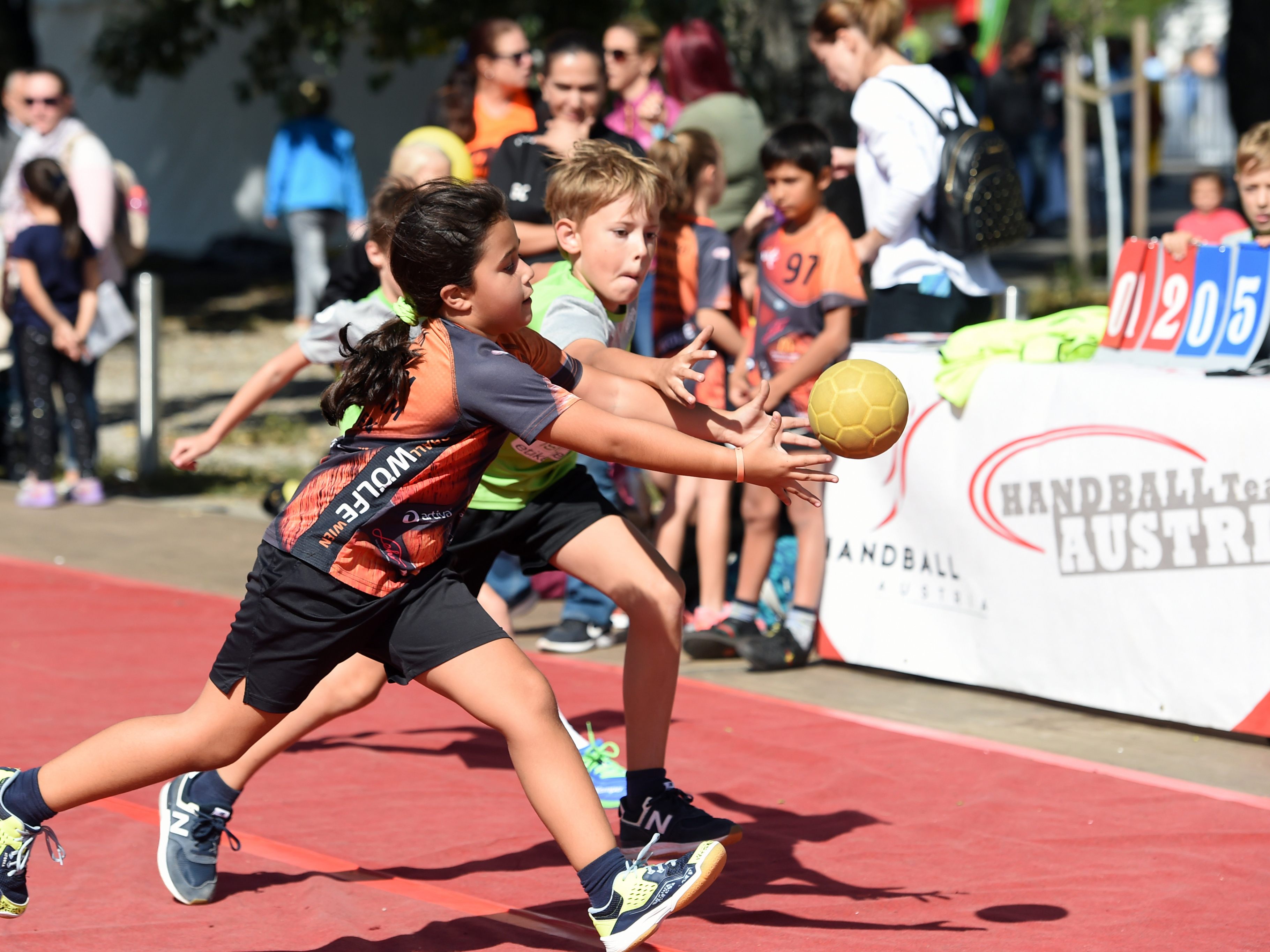 Beim Tag des Sports können verschiedene Sportarten ausprobiert werden.