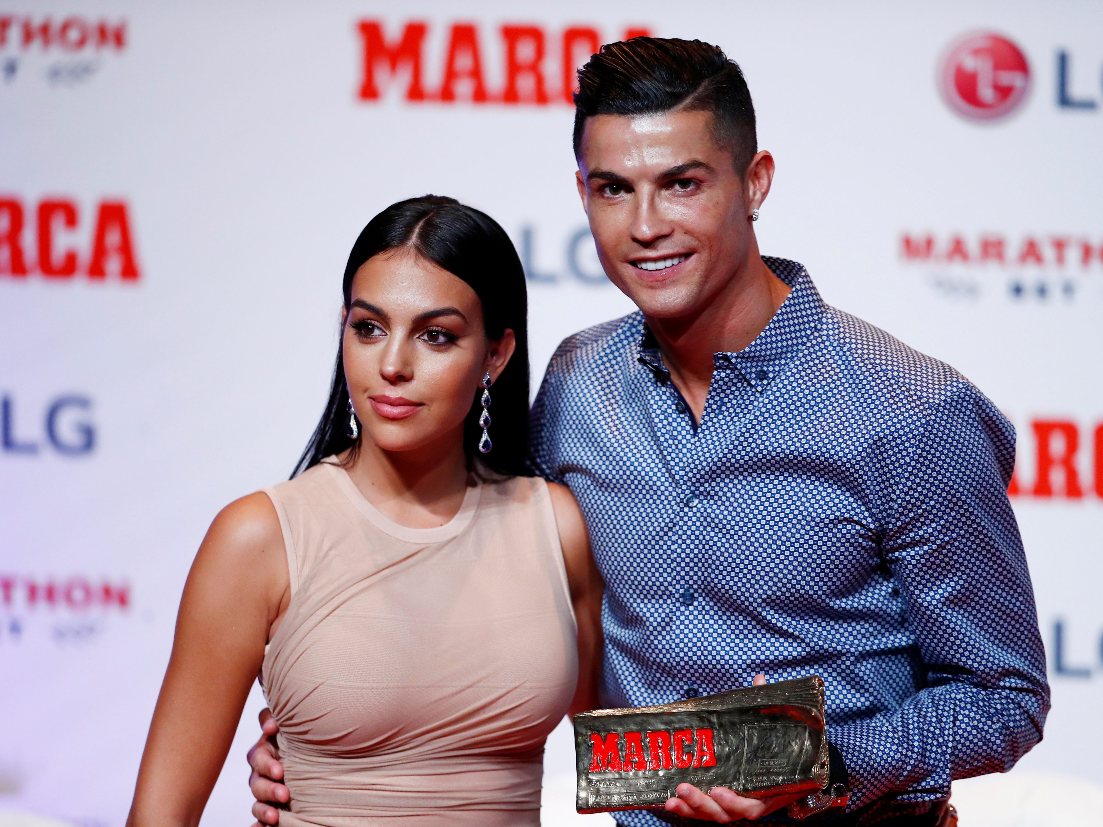 Cristiano Ronaldo und Georgina Rodriguez erwarten erneut Nachwuchs. Cristiano Ronaldo und Georgina Rodriguez erwarten erneut Nachwuchs.