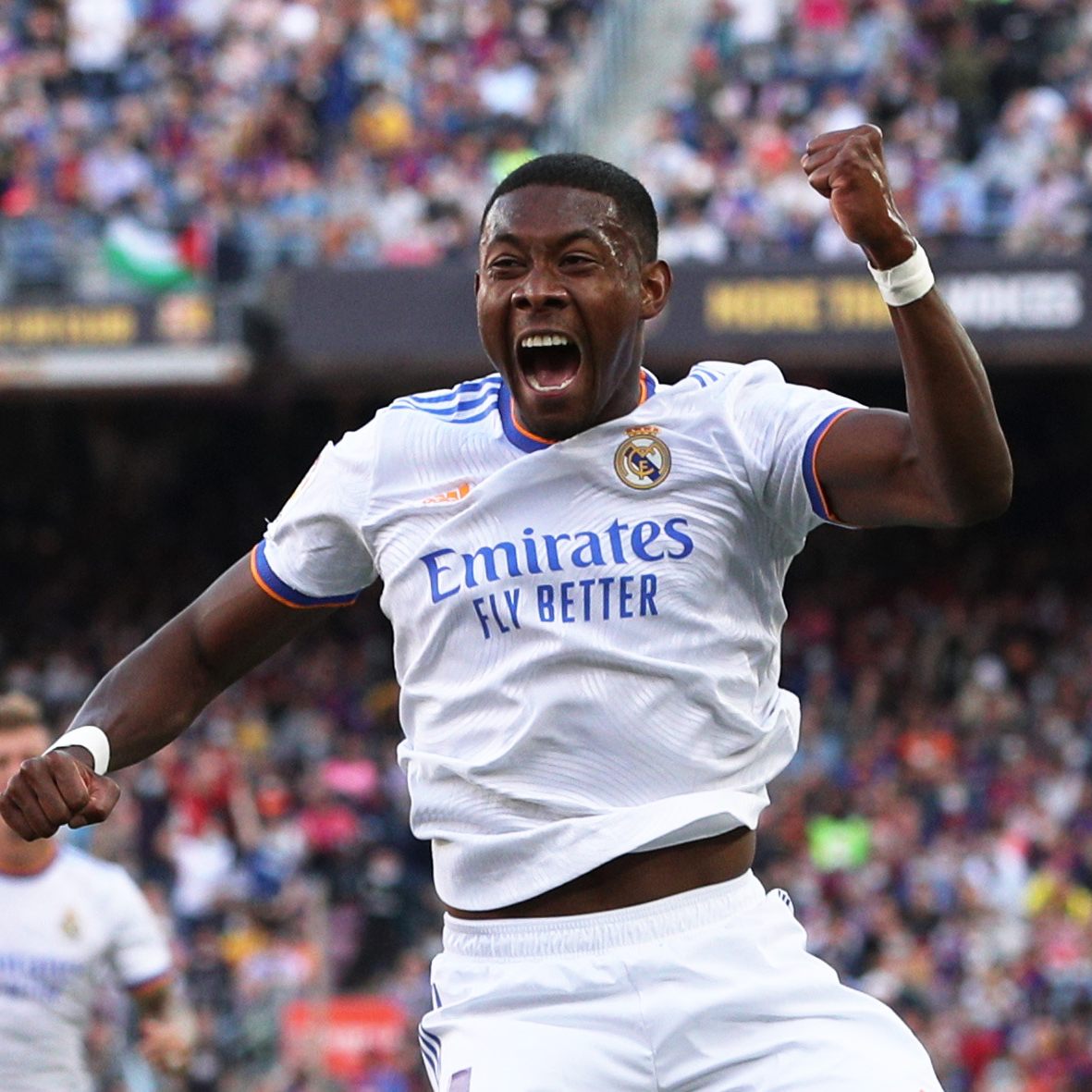 Real Madrid gewinnt gegen FC Barcelona.