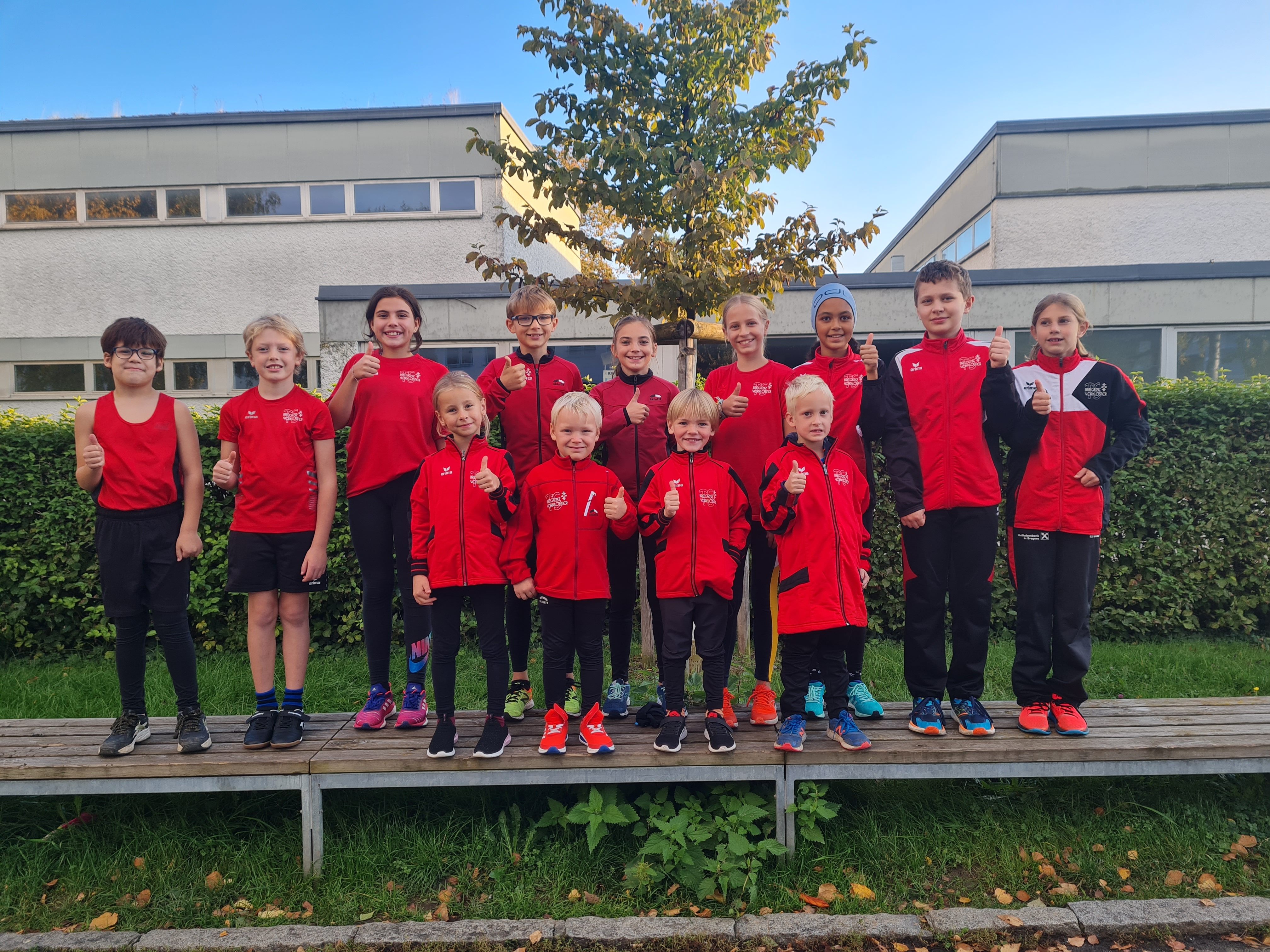Nachwuchs sammelt erfolgreich Wettkampferfahrung beim Kindermarathon! Nachwuchs sammelt erfolgreich Wettkampferfahrung beim Kindermarathon!