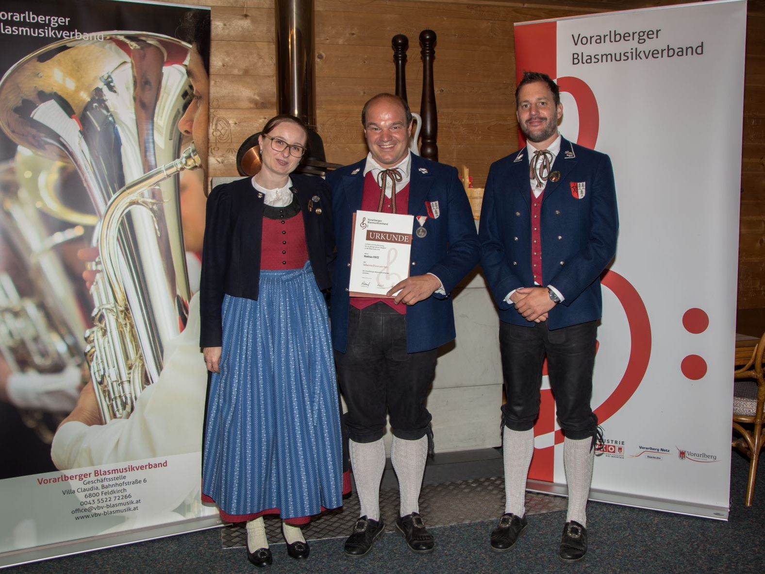 Jubilar Mathias Fritz mit Gattin und Obm Walter Knapp Jubilar Mathias Fritz mit Gattin und Obm Walter Knapp