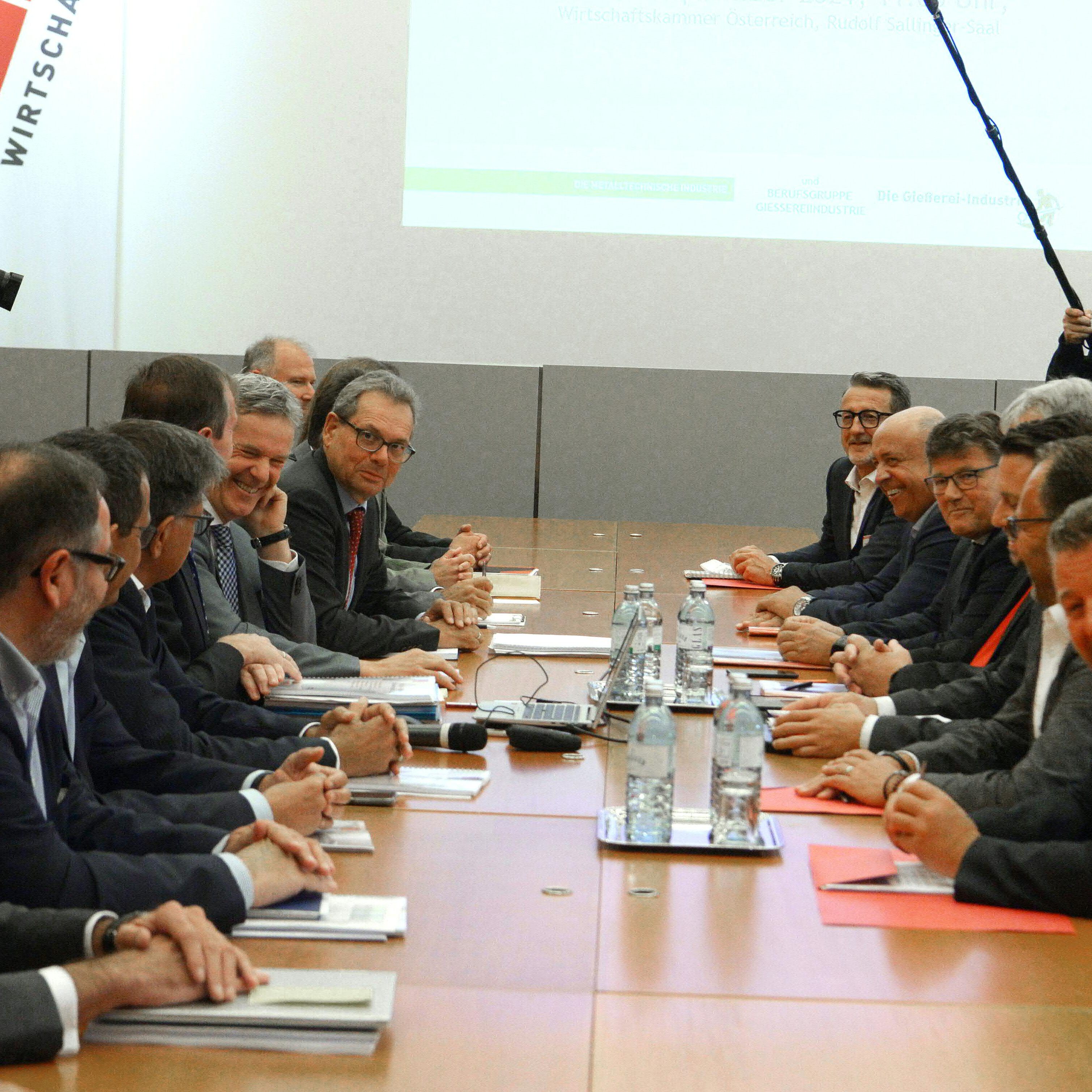 Gewerkschaften nach KV-Verhandlungen: Ein Arbeitskampf steht bevor.