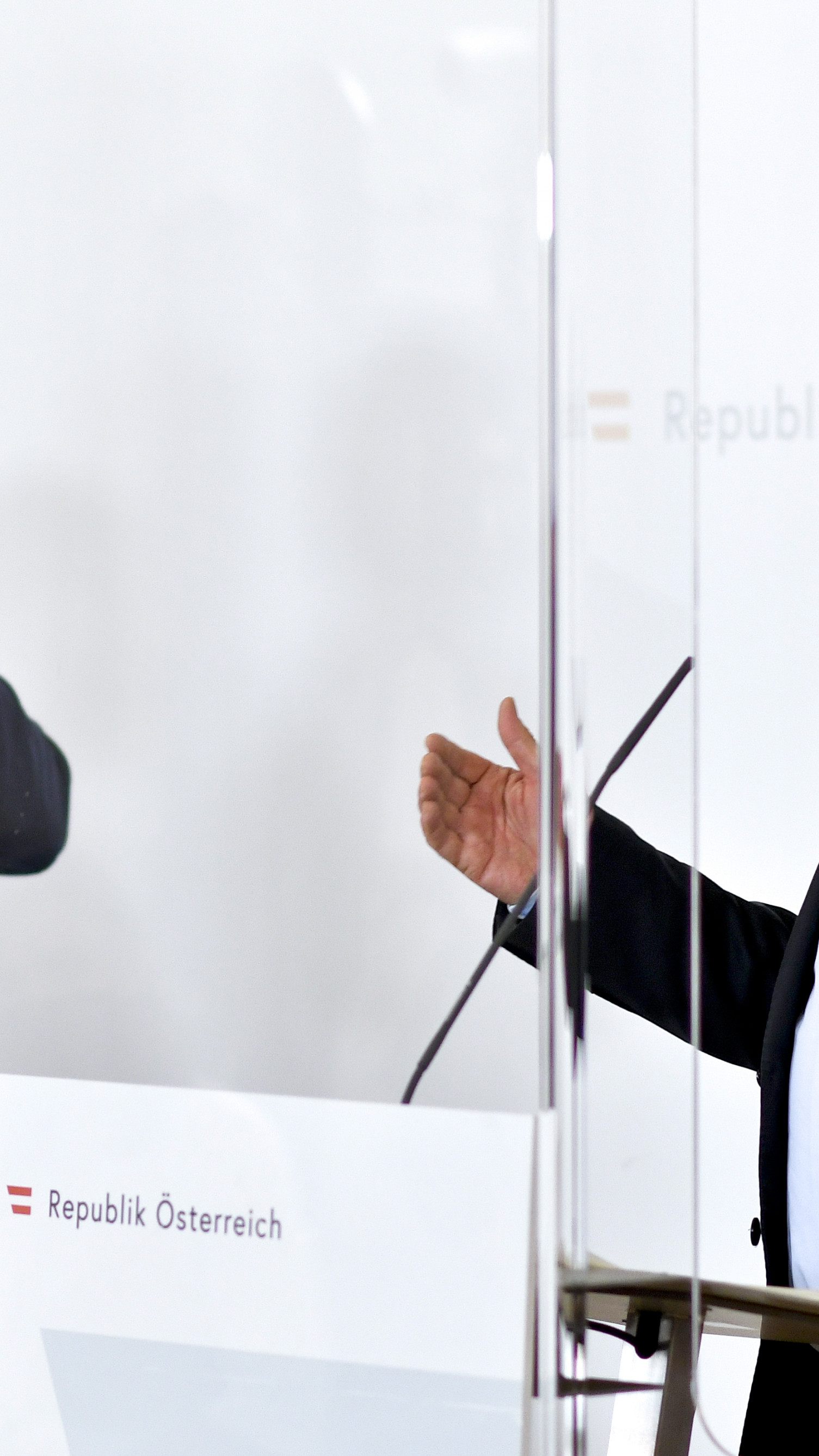 Steuerreform: Mehr Informationen gibt es ab 14:00 Uhr.