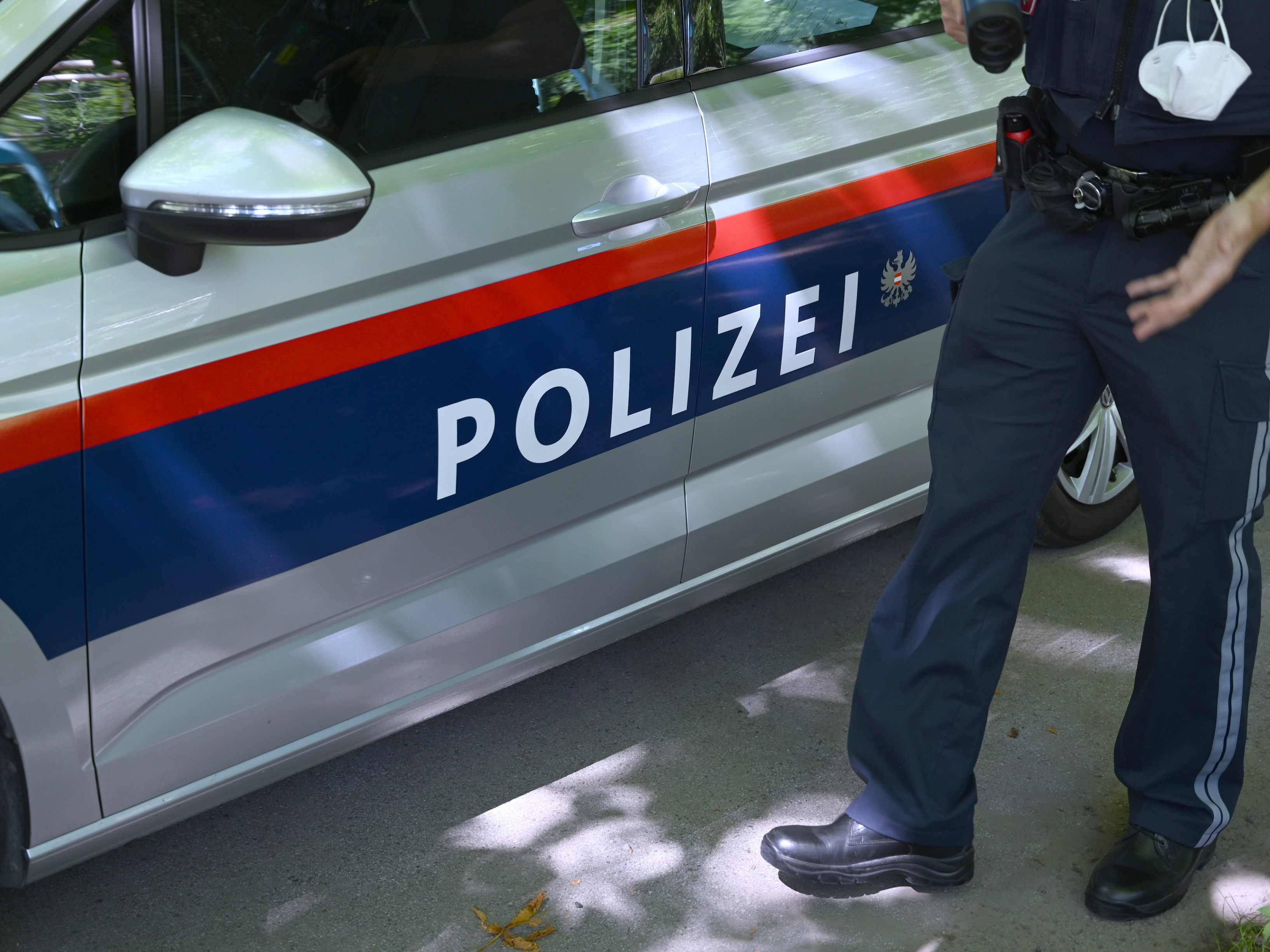 Die Polizei konnte ein Klappmesser sicherstellen. Die Polizei konnte ein Klappmesser sicherstellen.