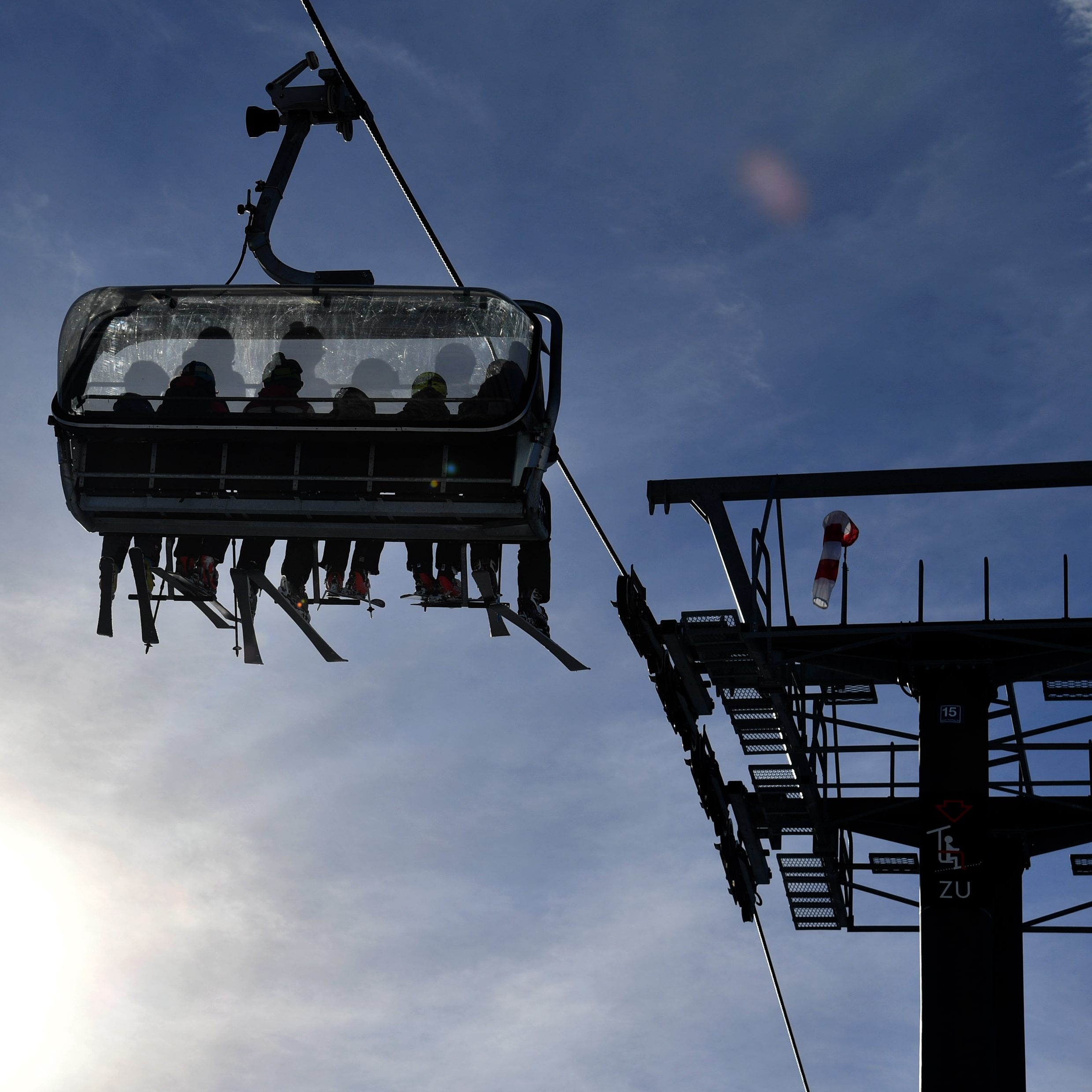 Der Wintertourismus steht in den Startlöchern. Eine Verordnung zu Corona-Regeln fehlt aber noch.