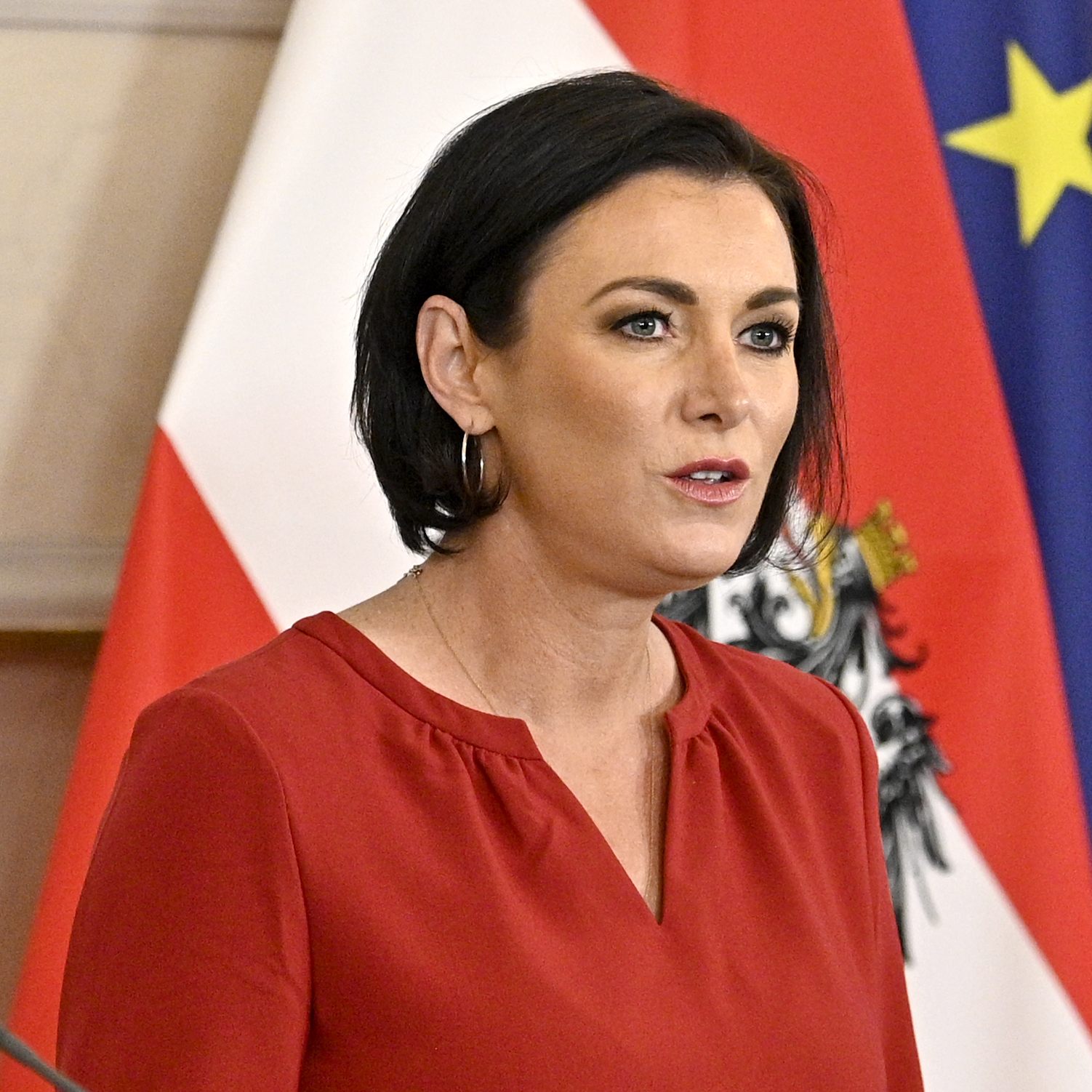 Tourismusministerin Elisabeth Köstinger (ÖVP) sieht die Tourismusbranche für die Wintersaison 2021/22 gerüstet.