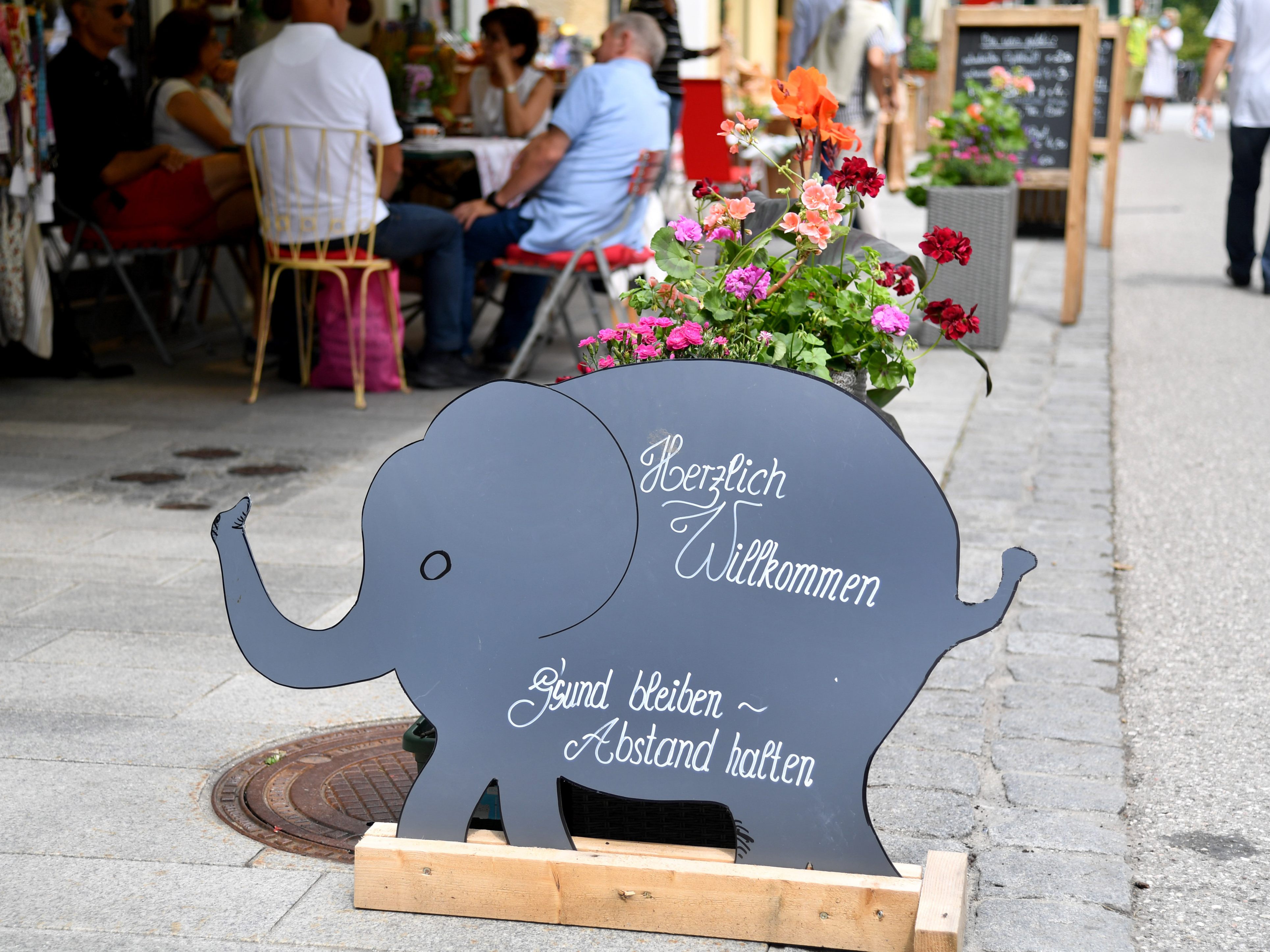 Ende der Coronakrise: Österreicher pessimistisch. Ende der Coronakrise: Österreicher pessimistisch.