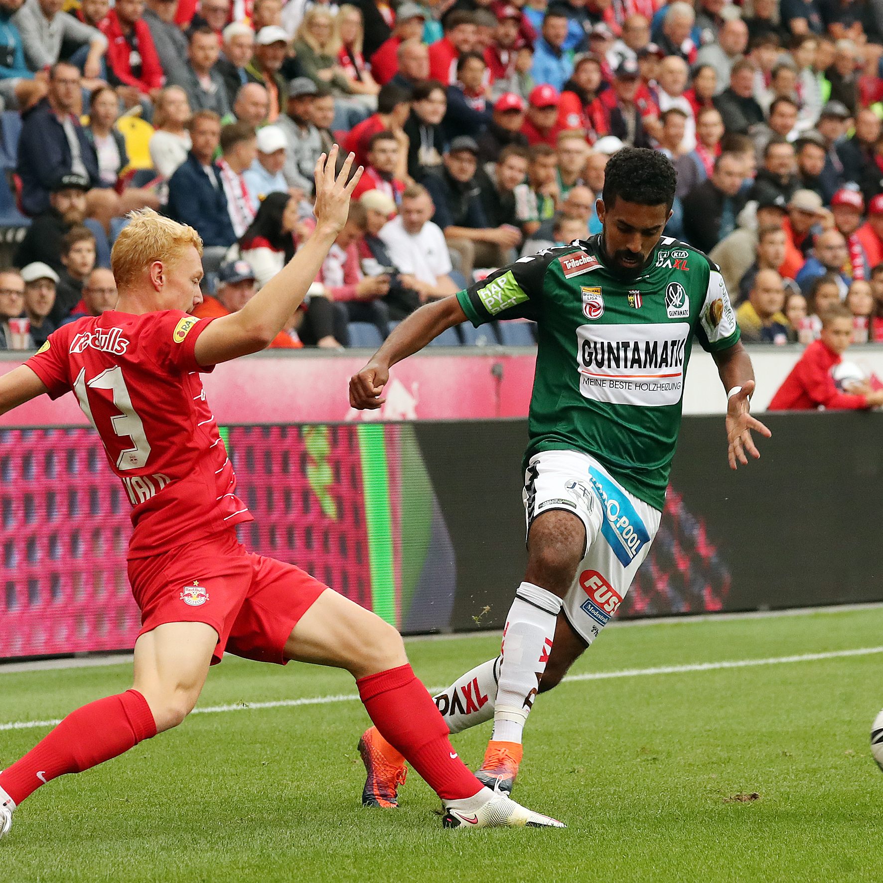 LIVE-Ticker zum Spiel SV Ried gegen RB Salzburg ab 17.00 Uhr.