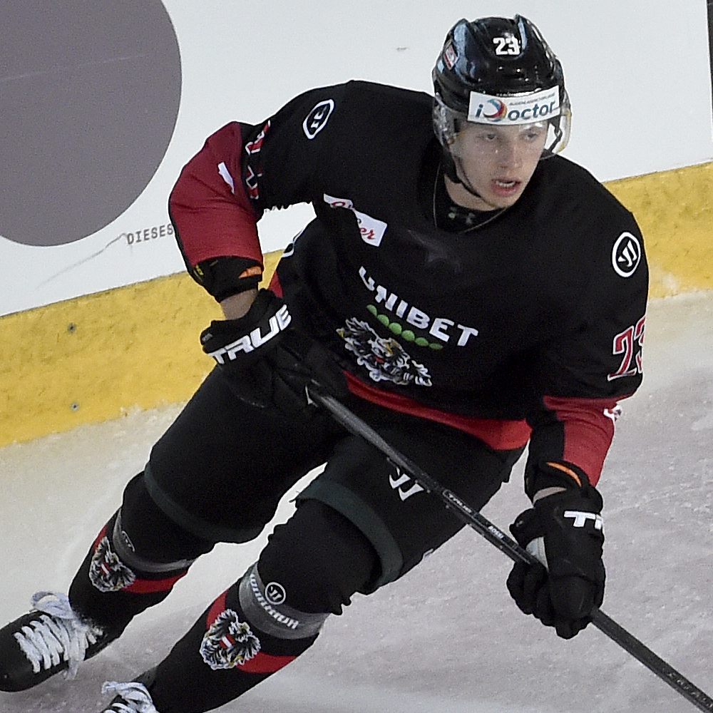 Marco Rossi steht für Iowa Wild auf dem Eis.