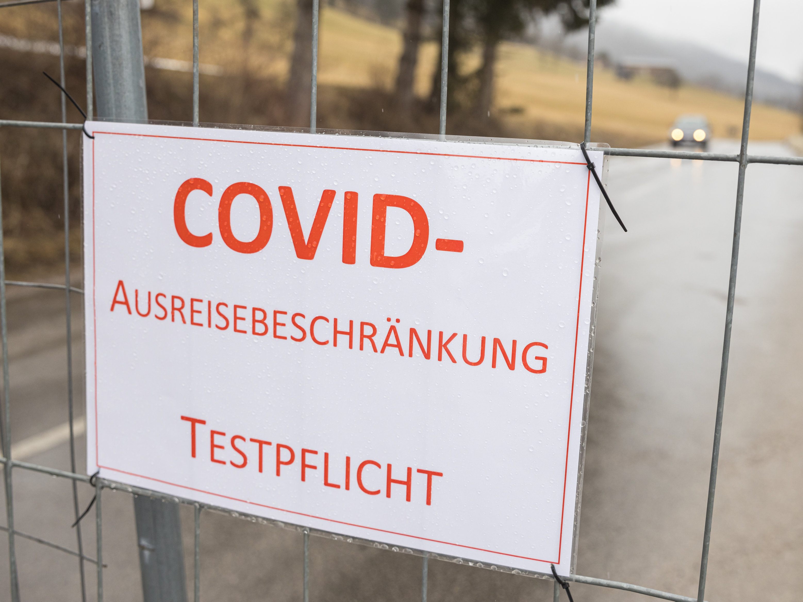 Das Land Salzburg verlängert die Ausreisebeschränkungen für St. Koloman. Das Land Salzburg verlängert die Ausreisebeschränkungen für St. Koloman.