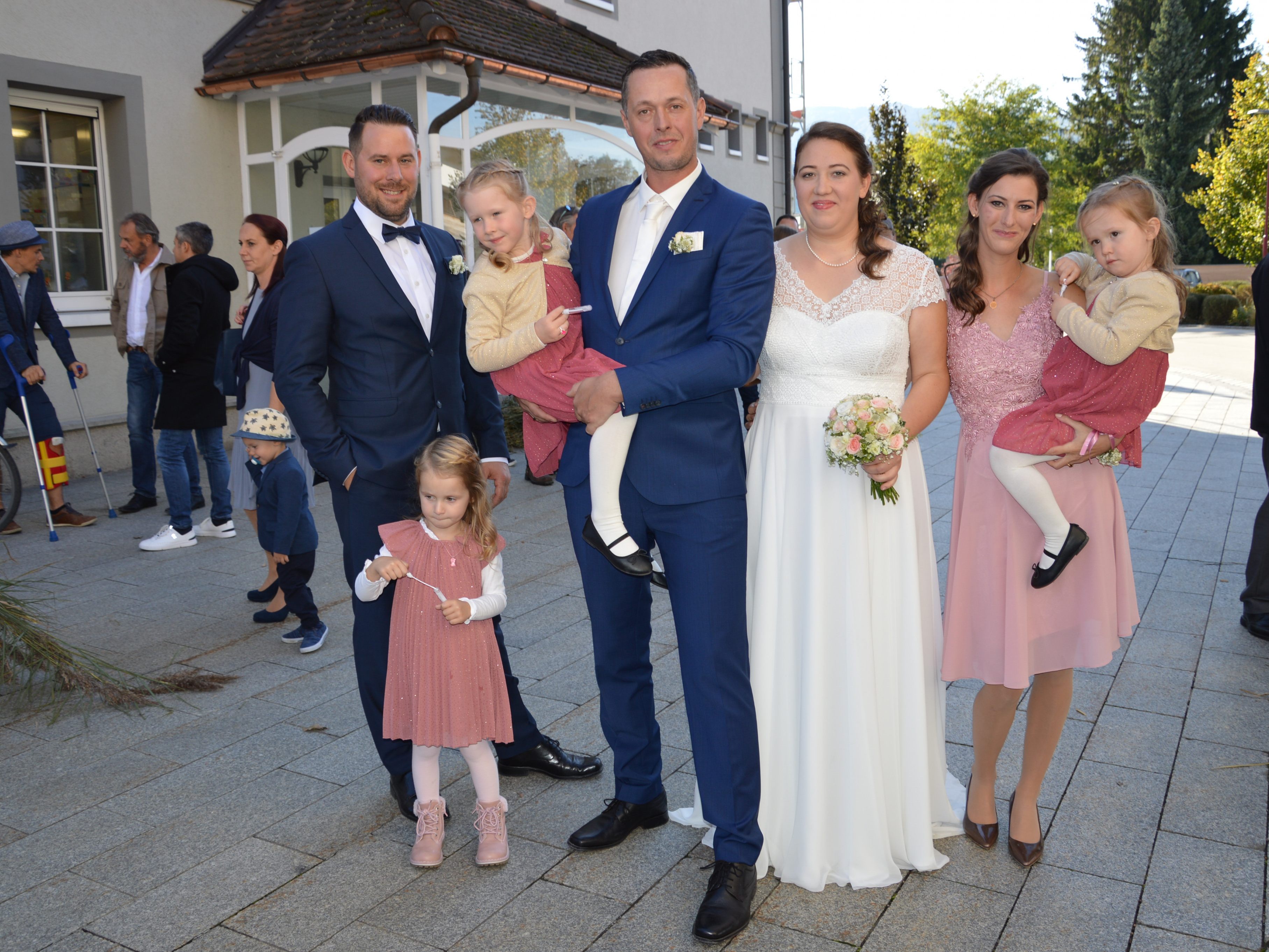 Claudia Alge und Manuel Barth haben geheiratet. Claudia Alge und Manuel Barth haben geheiratet.