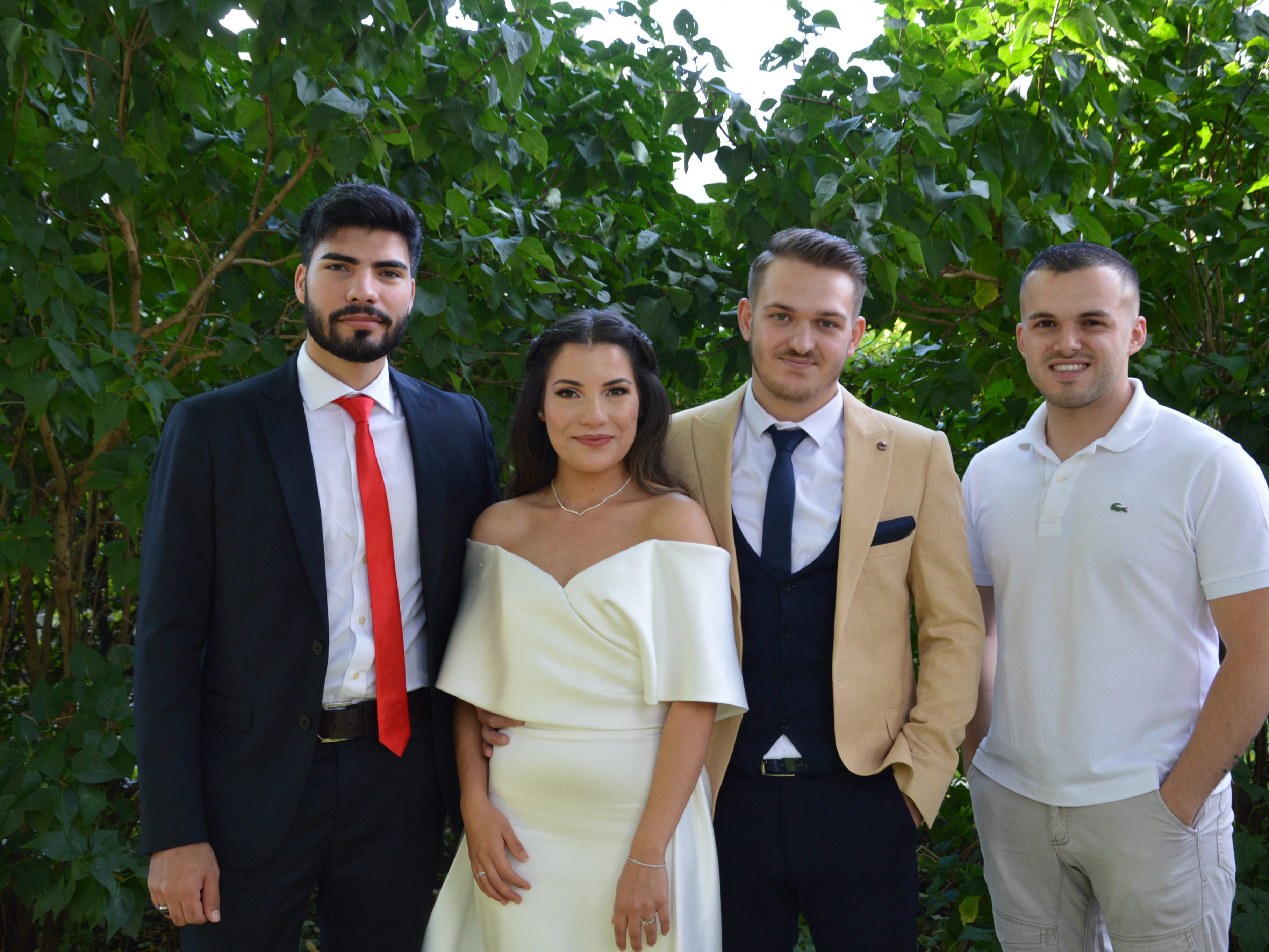 Aslihan Er und Senol Caliskan haben geheiratet. Aslihan Er und Senol Caliskan haben geheiratet.