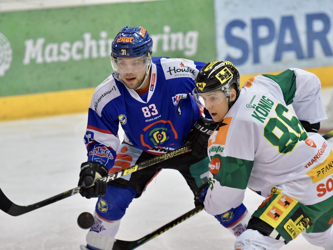 Eigenbauspieler David König möchte auswärts gegen Kitzbühel als Sieger vom Eis gehen.