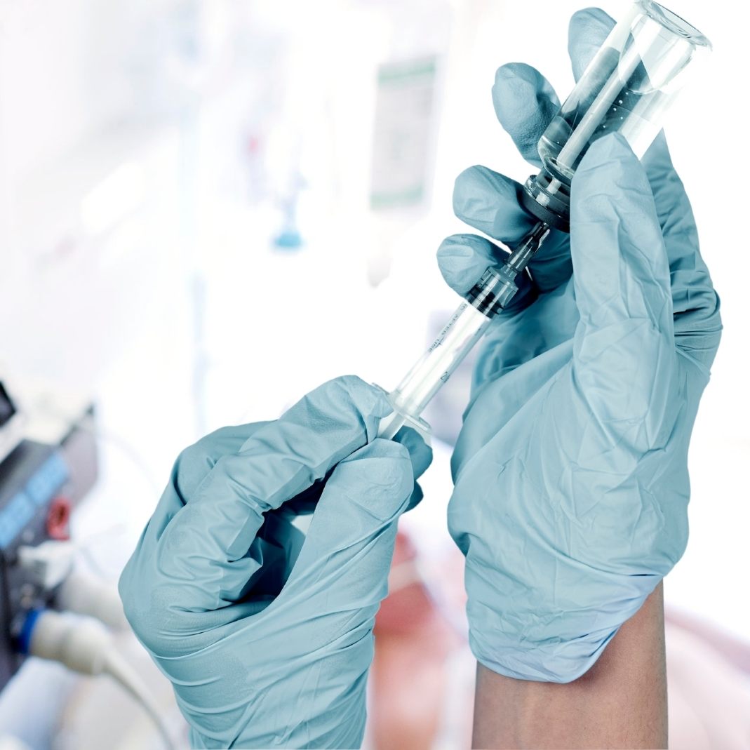 Nach wie vor ist die Wirksamkeit der Covid-Impfung in impfkritischen Kreisen das dominierende Thema.