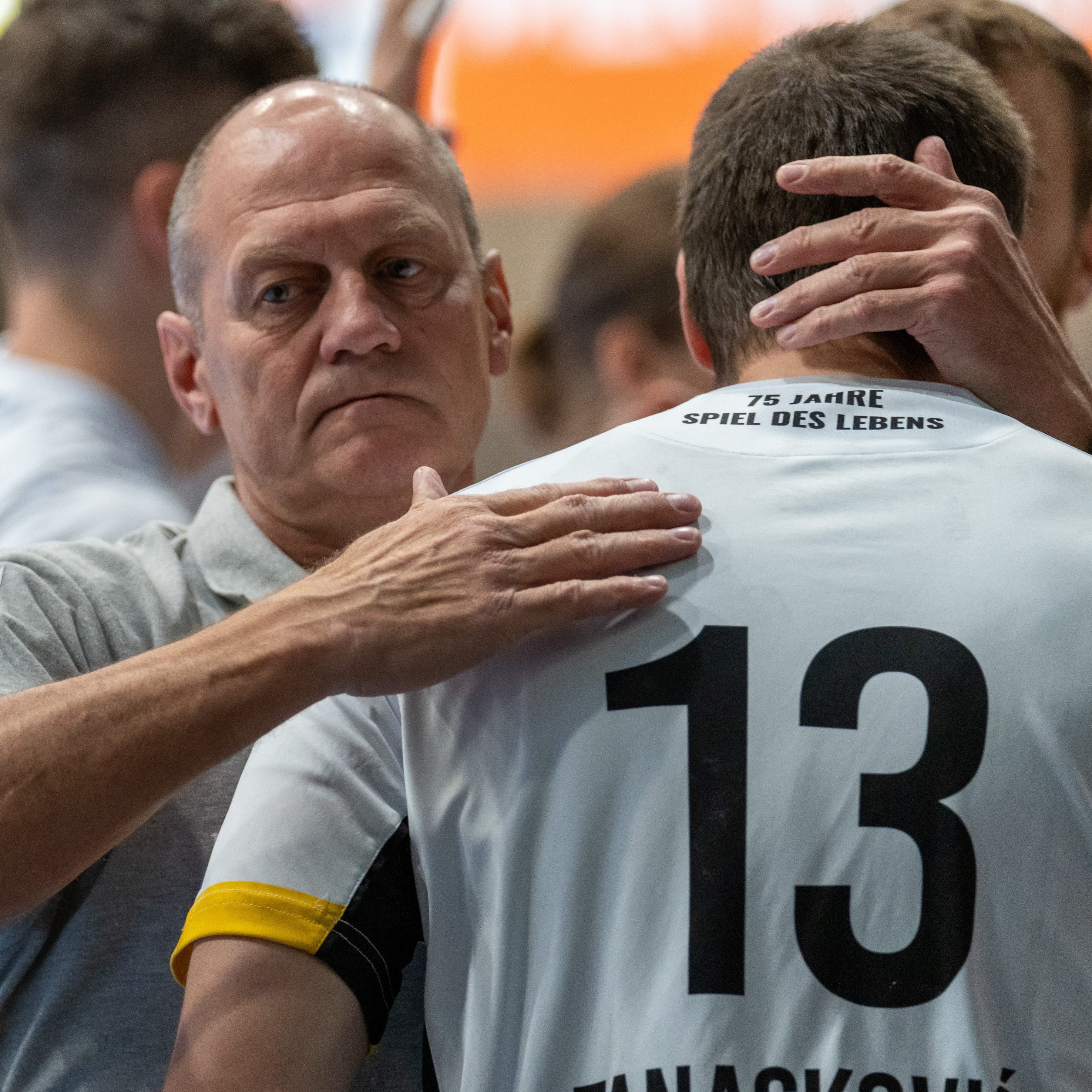 Das Team von Trainer Burger ging erstmals in der Saison als Verlierer vom Feld.