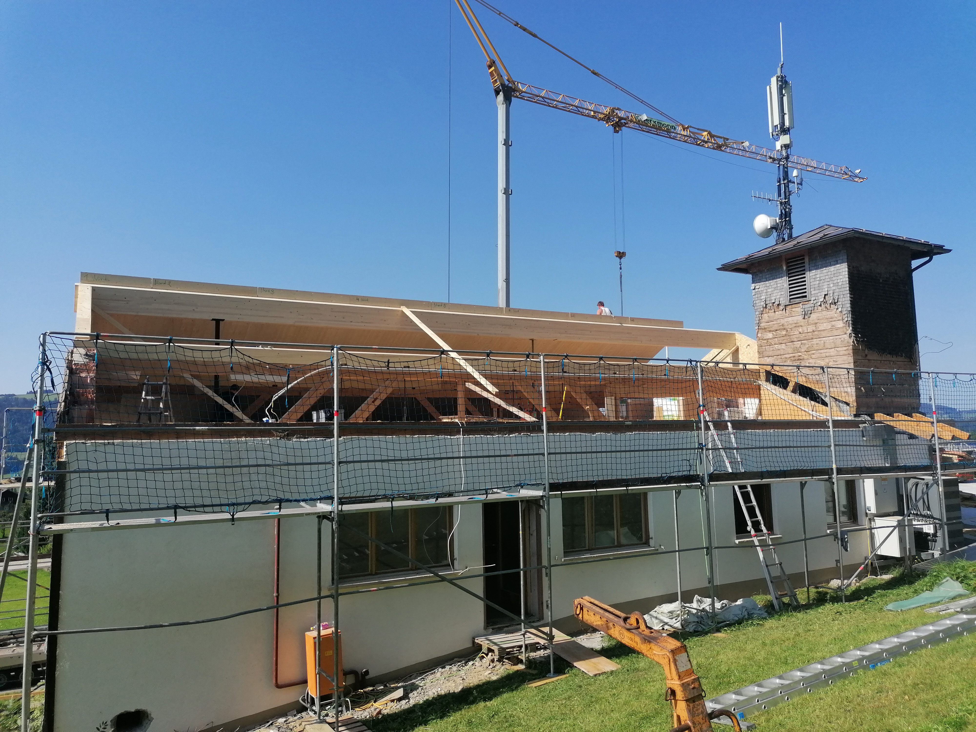 Das Feuerwehrhaus wird aktuell umgebaut und erweitert.