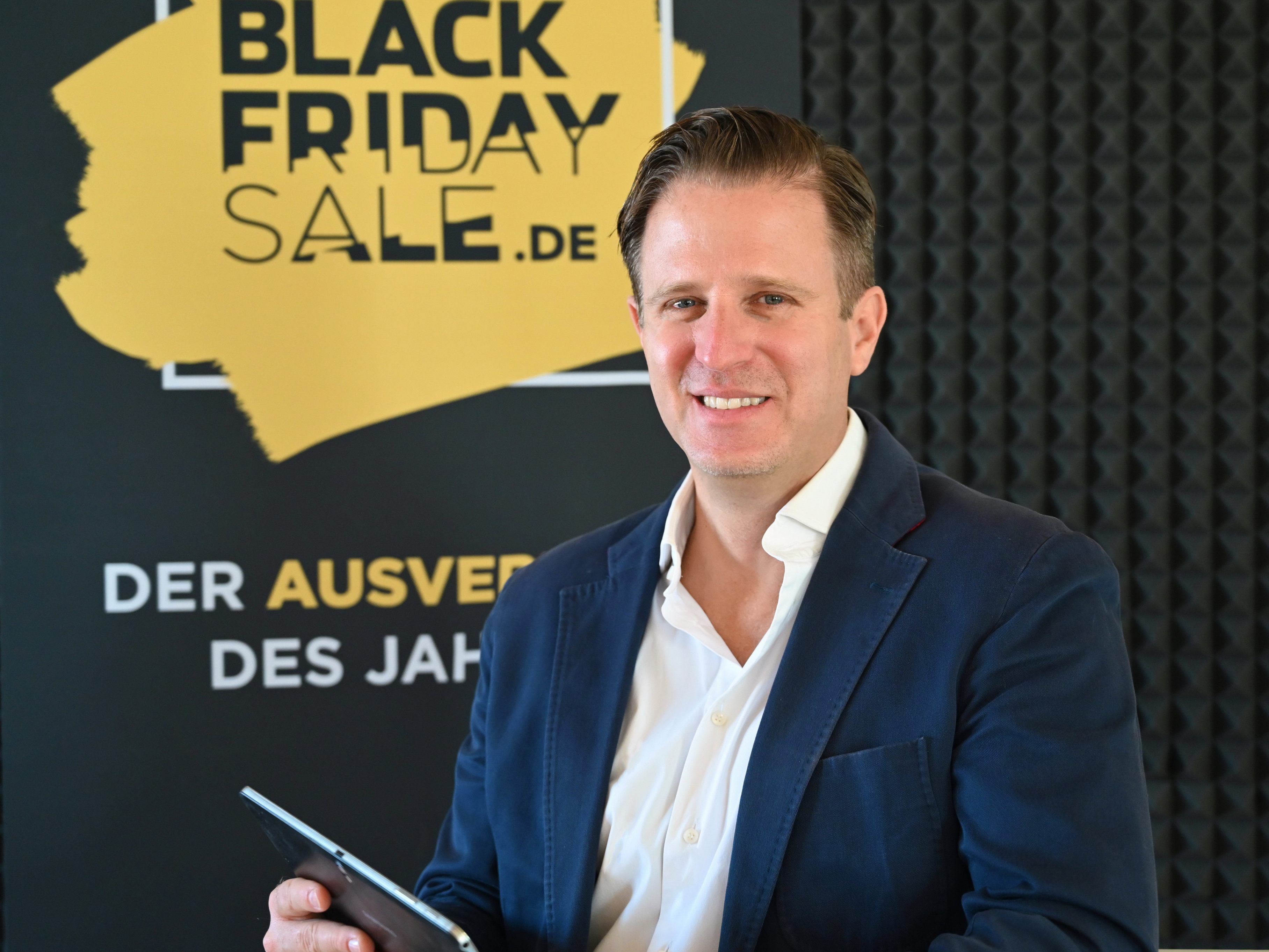 Konrad kreid von der Black Friday GmbH. Konrad kreid von der Black Friday GmbH.