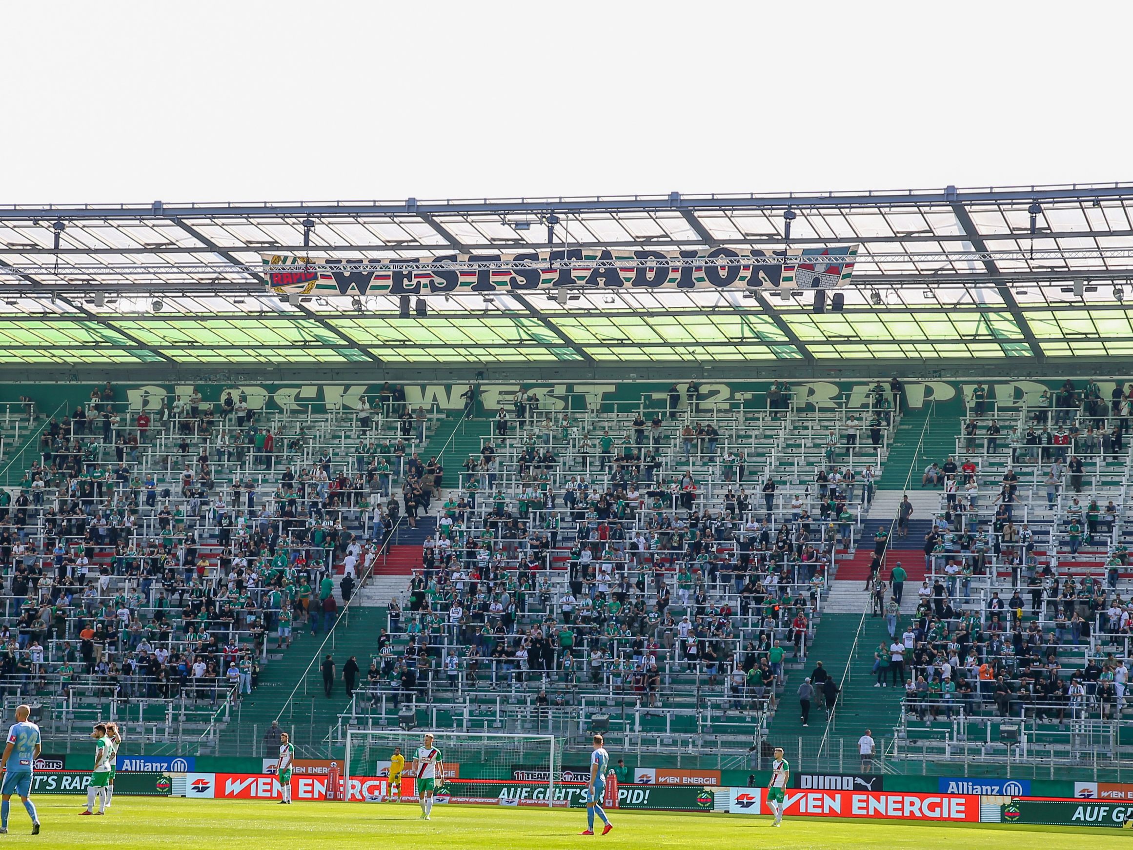 Rapids "Block West" war aus Protest nur spärlich besucht.