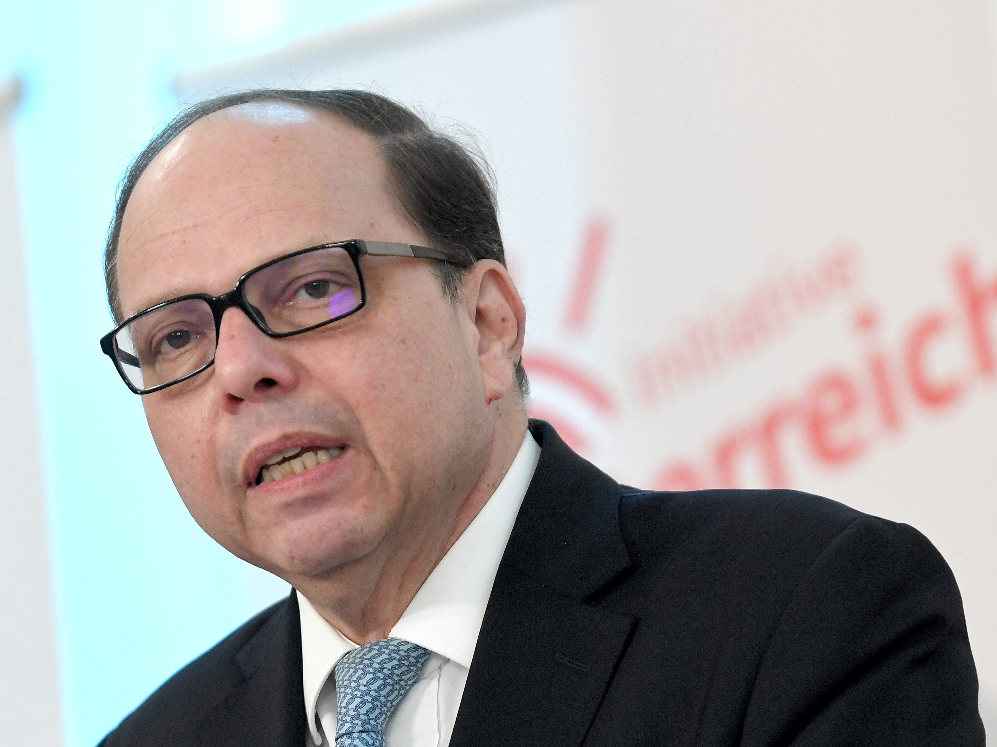 Thomas Szekeres ruft die Bevölkerung auf, sich zum dritten Mal Impfen zu lassen.