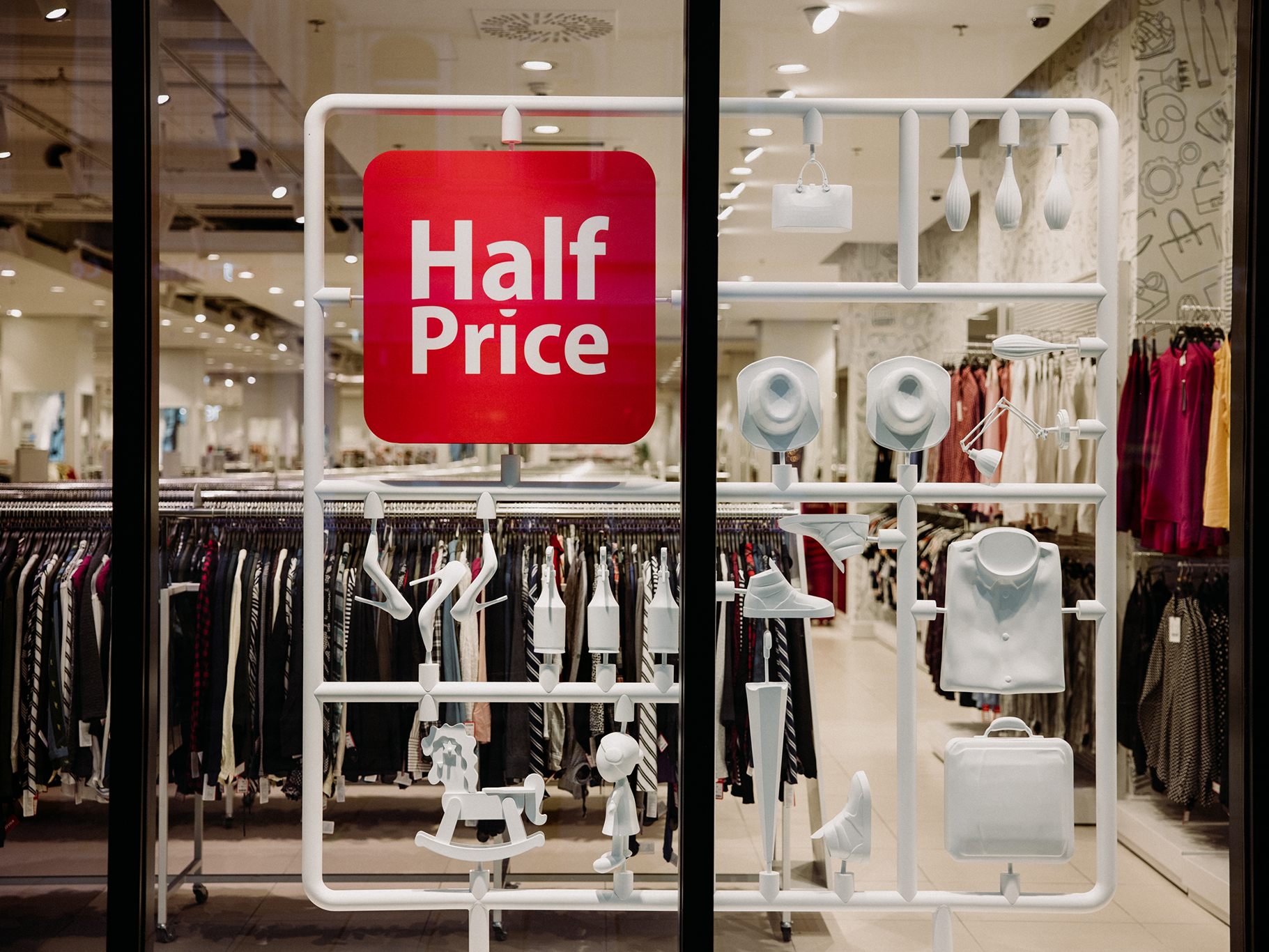 HalfPrice hat bereits die zweite Filiale in Wien eröffnet. HalfPrice hat bereits die zweite Filiale in Wien eröffnet.
