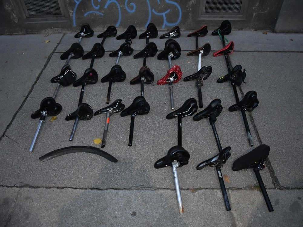 Die Polizei schnappte in Wien-Landstraße am Mittwoch zwei Fahrraddiebe. Die Polizei schnappte in Wien-Landstraße am Mittwoch zwei Fahrraddiebe.