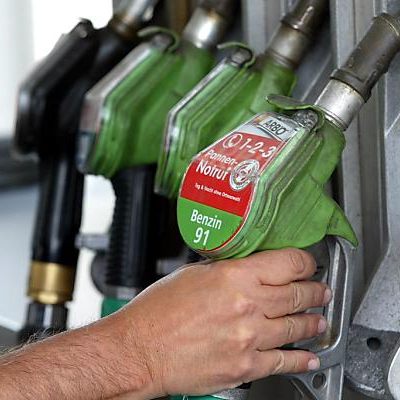 Teurer Sprit treibt die Inflation an