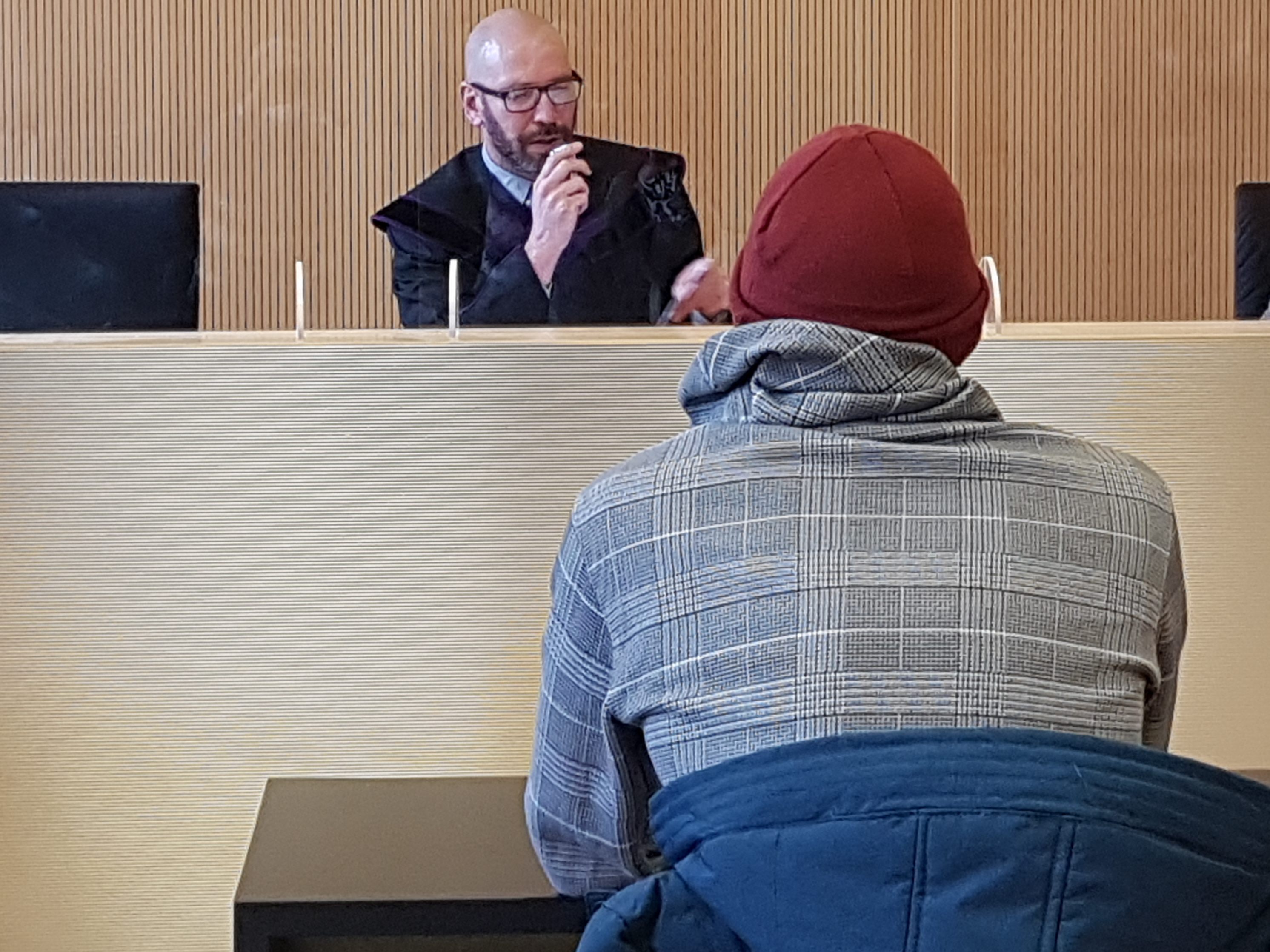 Hat nach Ansicht des Gerichts Katze tagelang in Schuppen festgebunden