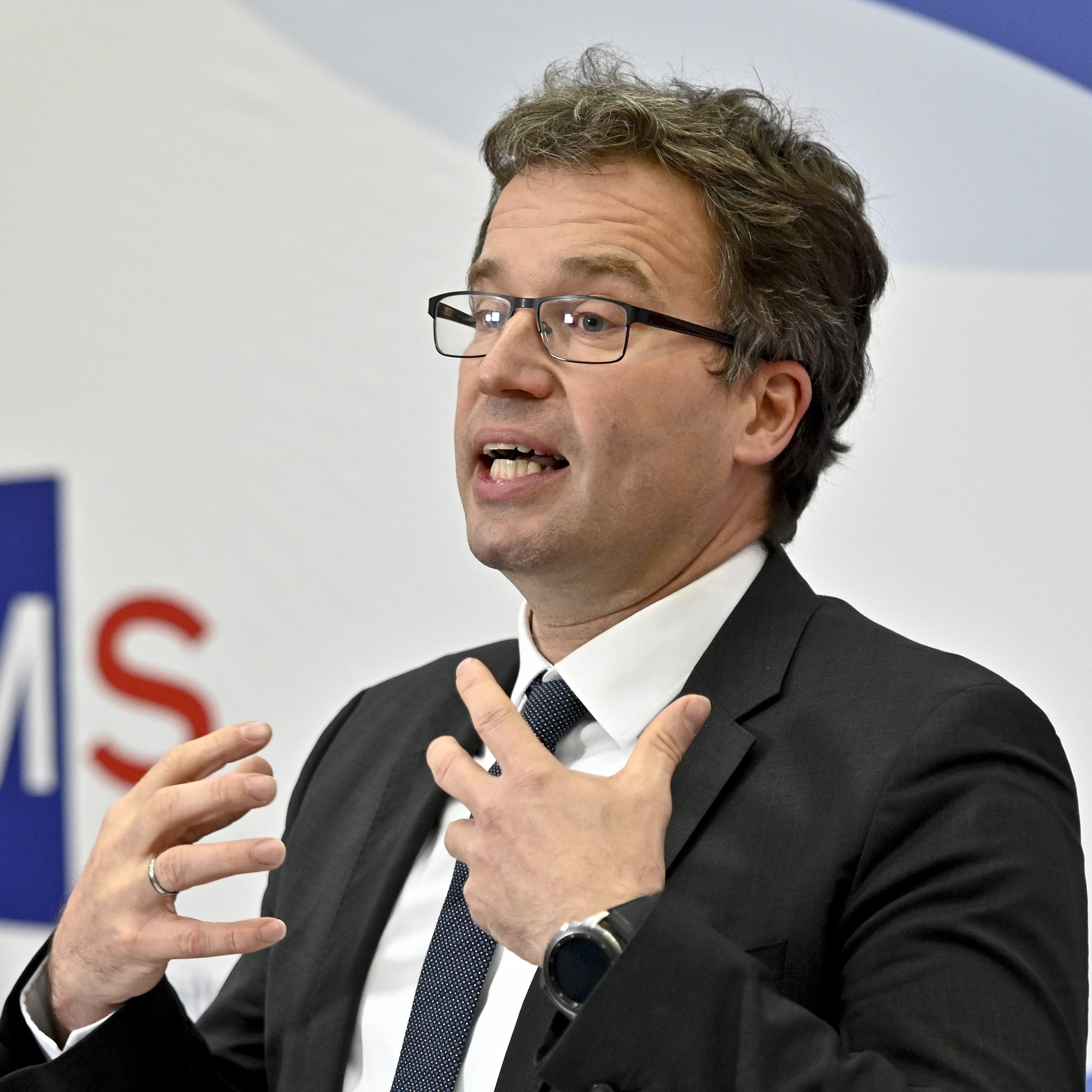 AMS-Chef Johannes Kopf erwartet aufgrund des Corona-Lockdowns einen neuerlichen Anstieg der Kurzarbeit.