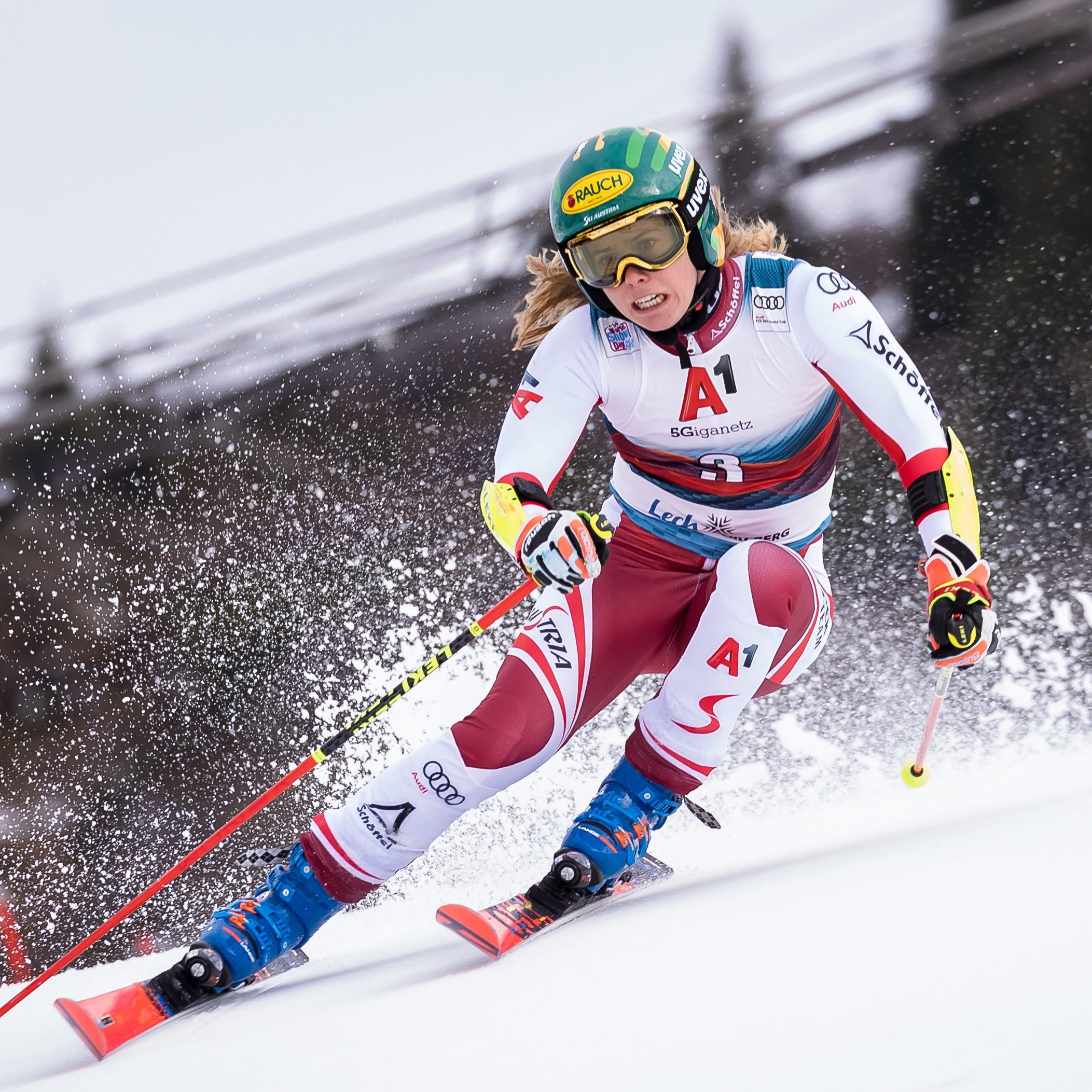 Frühes Aus für Katharina Liensberger in Lech Zürs.