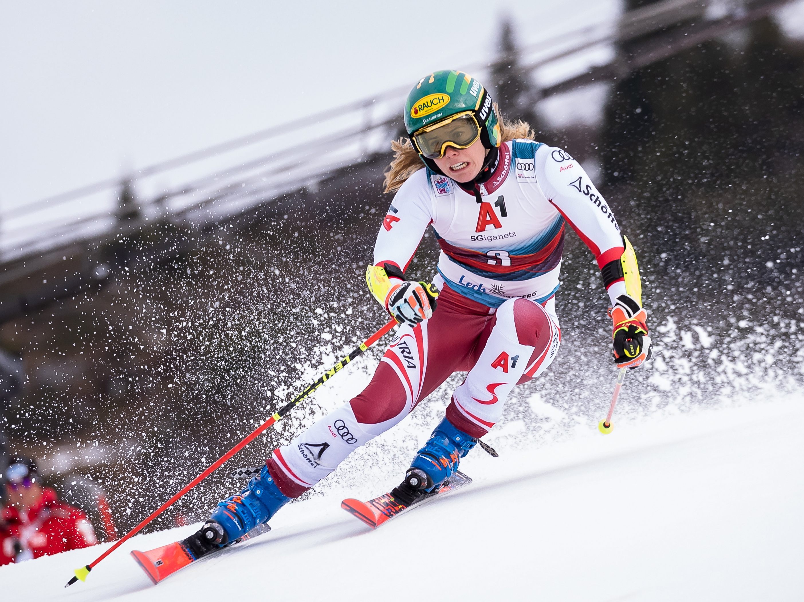Frühes Aus für Katharina Liensberger in Lech Zürs.