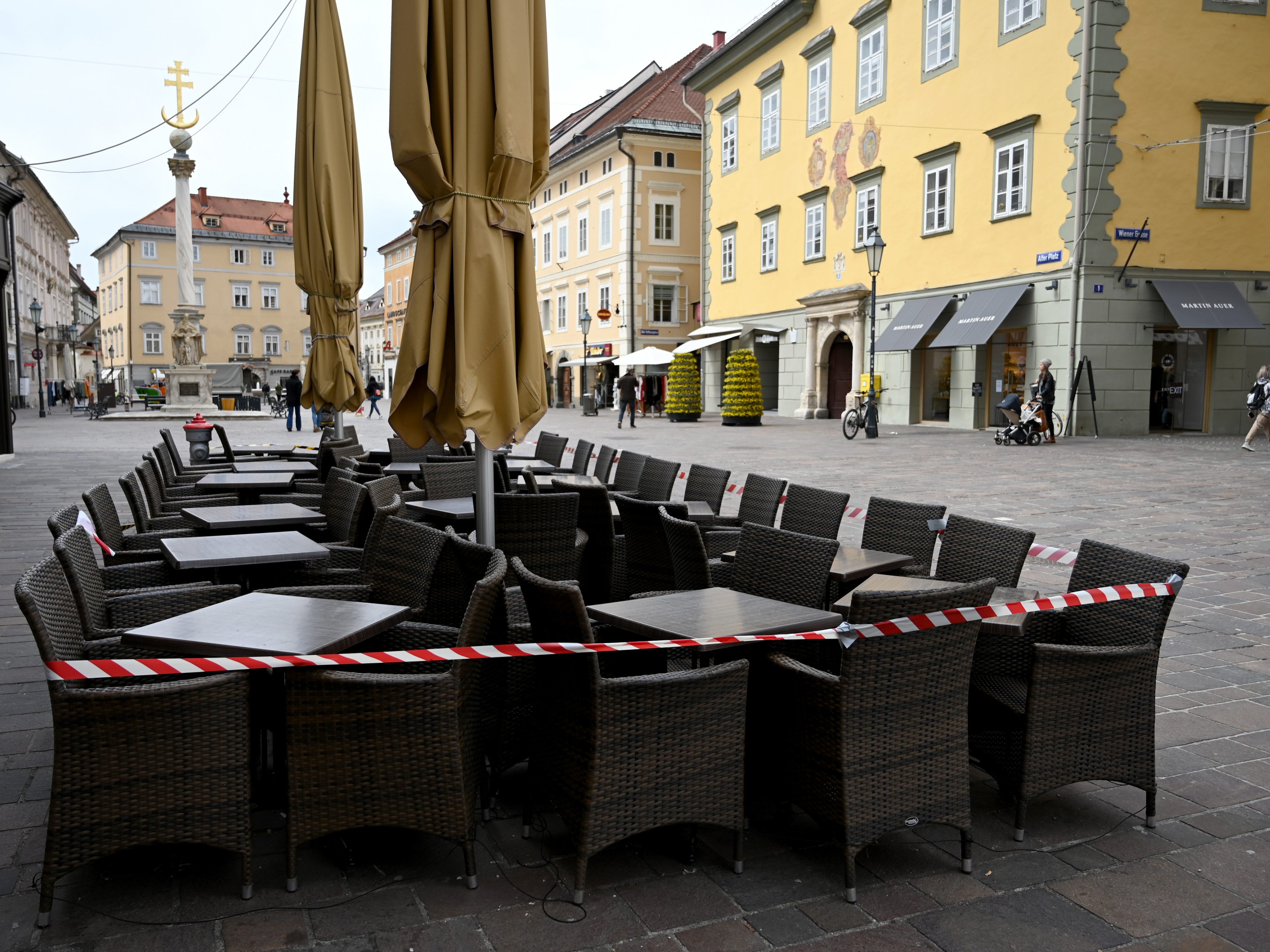 Ein sofortiger Komplett-Lockdown hätte Unterstützung aus der Tourismusbranche. Ein sofortiger Komplett-Lockdown hätte Unterstützung aus der Tourismusbranche.