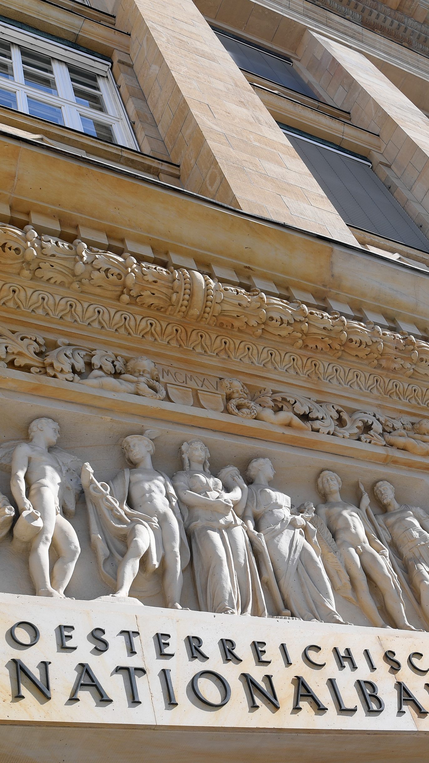 Eine Forderung gibt es von der Nationalbank.