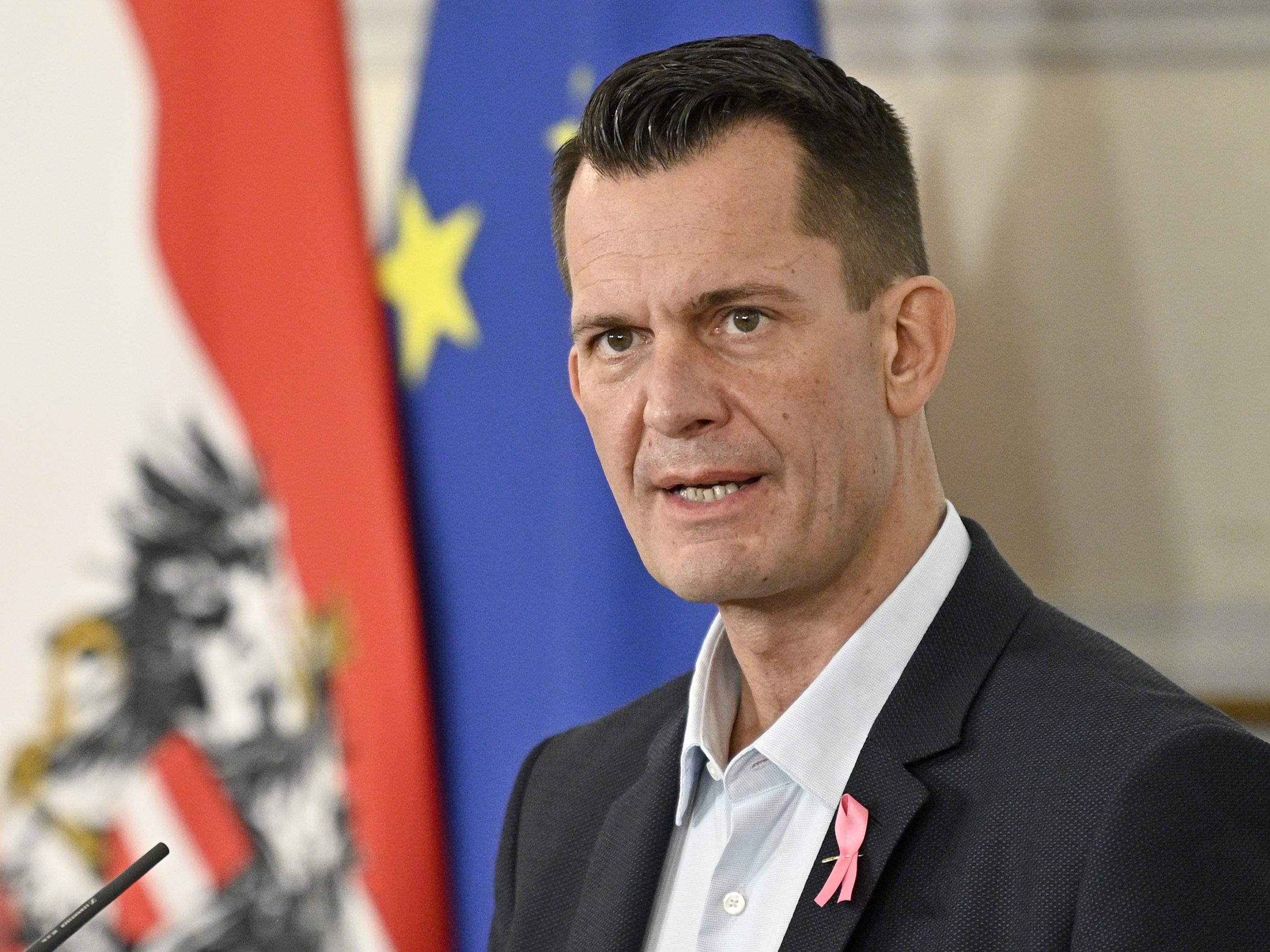 Mückstein will einen Regional-Lockdown in OÖ und Salzburg.