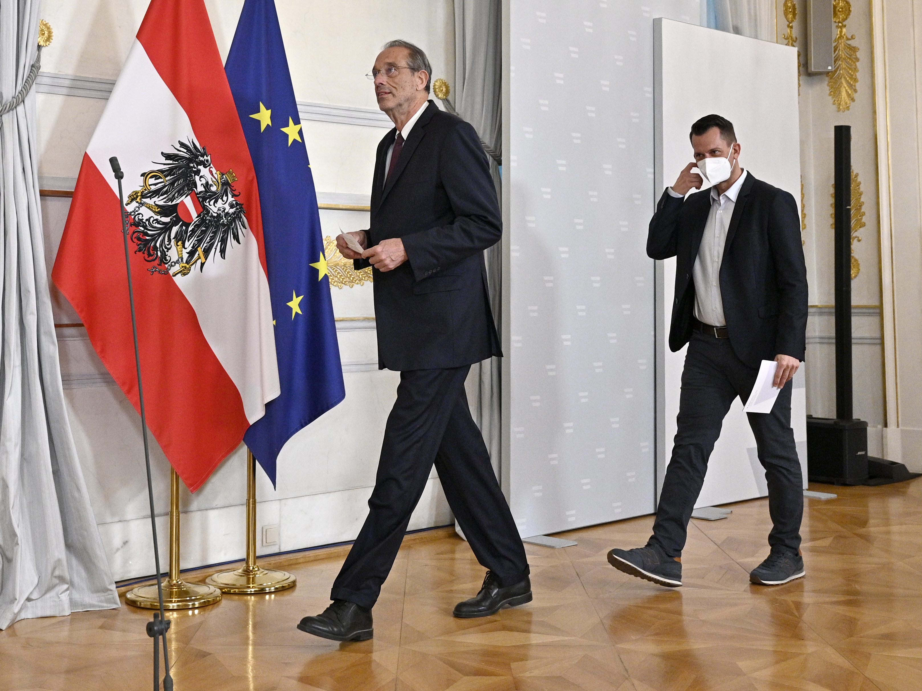 Der Livestream zum Pressefoyer kann auf VIENNA.at mitverfolgt werden. Der Livestream zum Pressefoyer kann auf VIENNA.at mitverfolgt werden.