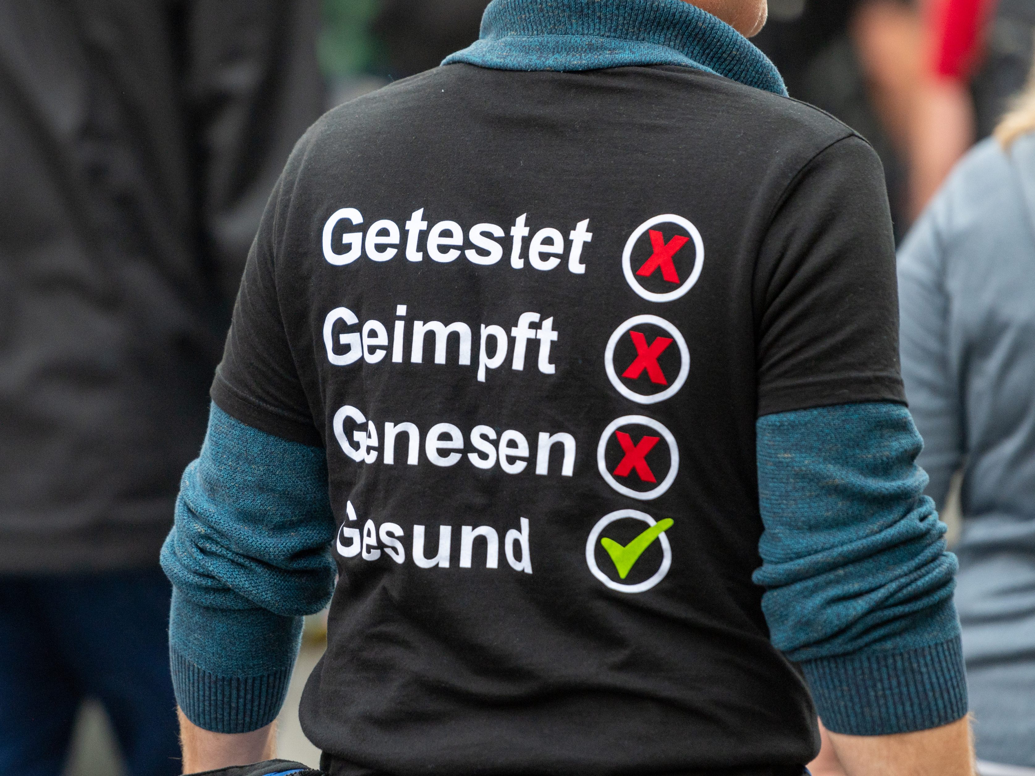 Demo gegen Impfpflicht in Wels störte Spitalsbetrieb nicht. Demo gegen Impfpflicht in Wels störte Spitalsbetrieb nicht.